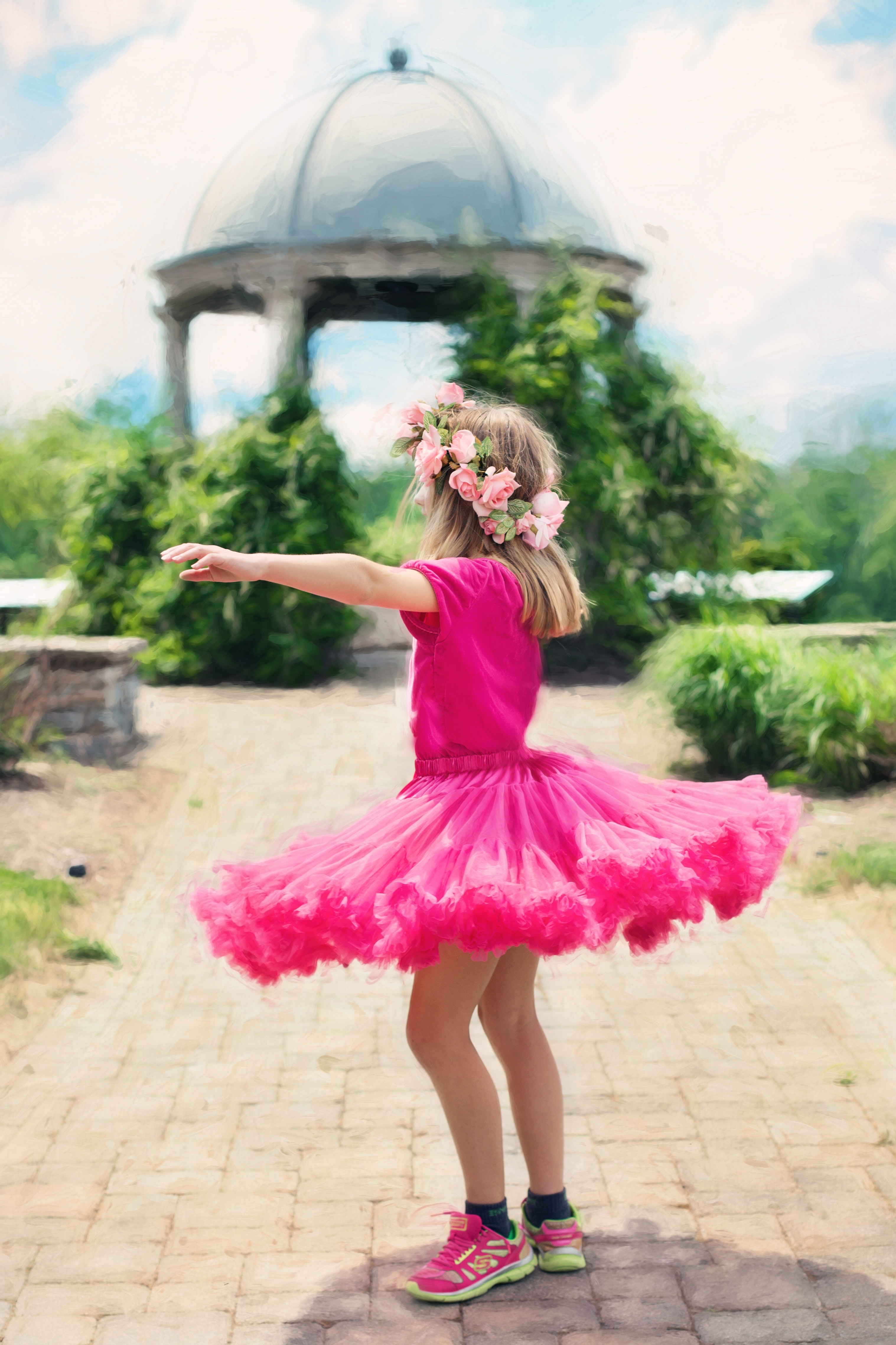 Free stock photo of dancing, little girl twirling, outdoors