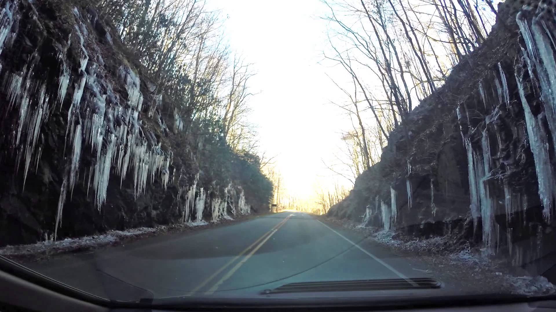 Icicles at Little Switzerland Tunnel in NC Blue Ridge Mountains ...