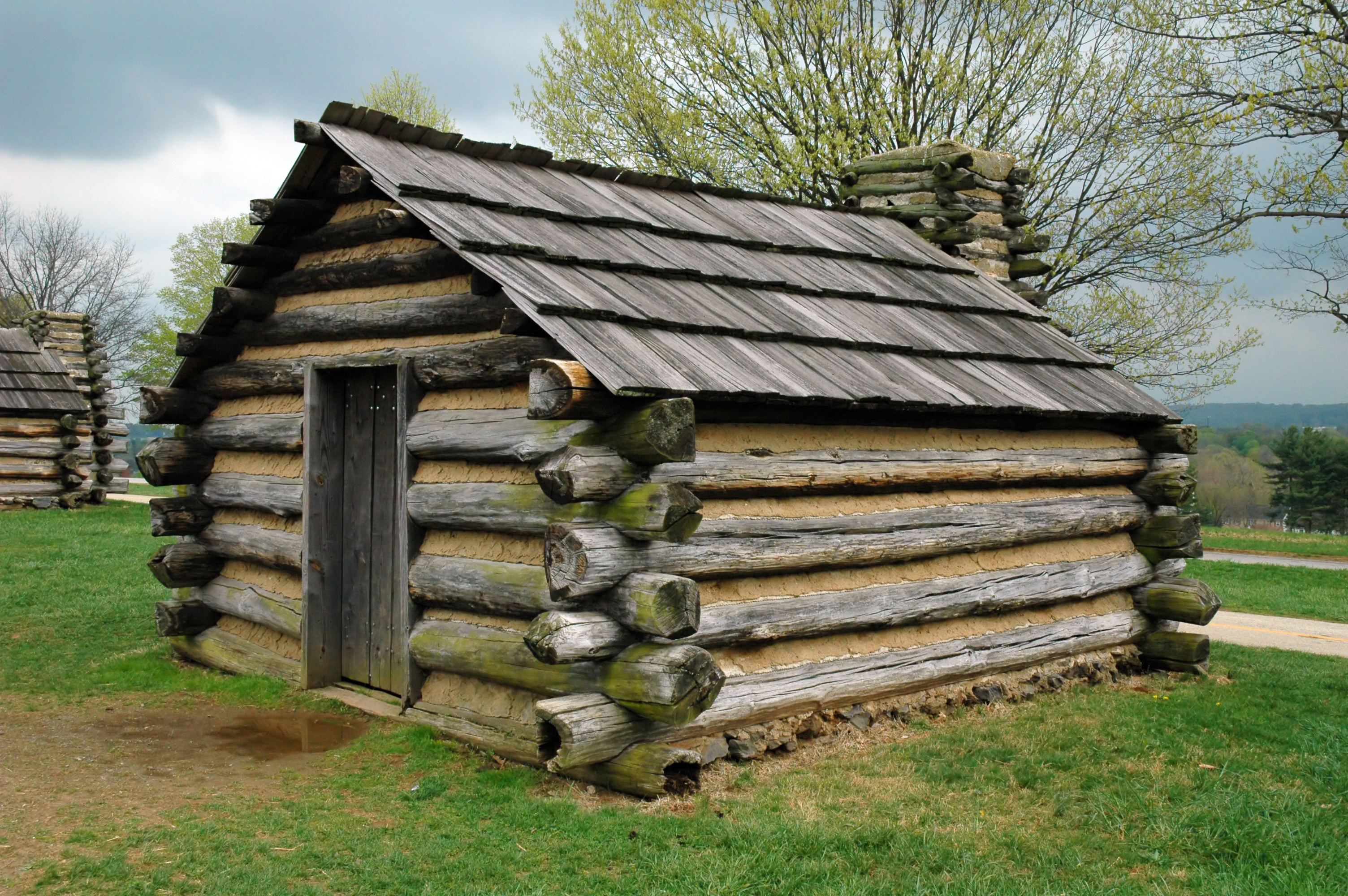 File:Valley Forge cabin.jpg - Wikimedia Commons