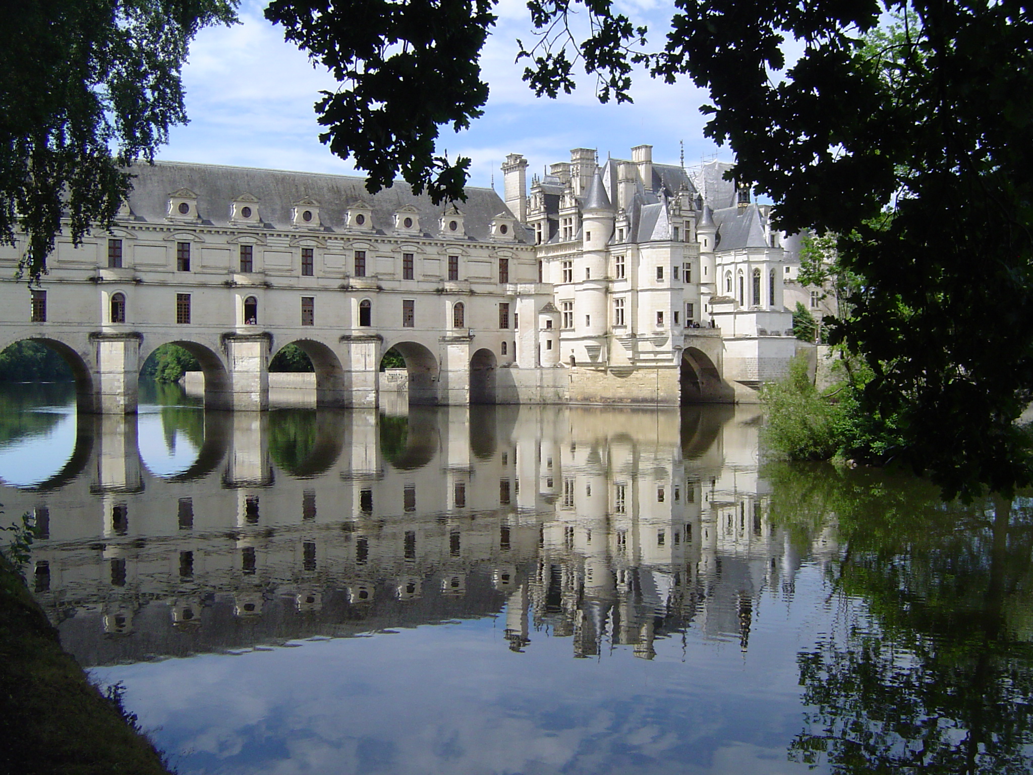 Visit to Saumur and The Loire Valley | Lizzieallegro