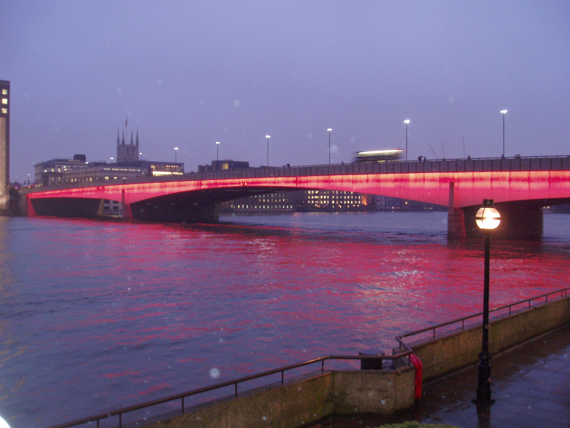 London Bridge - Wikipedia