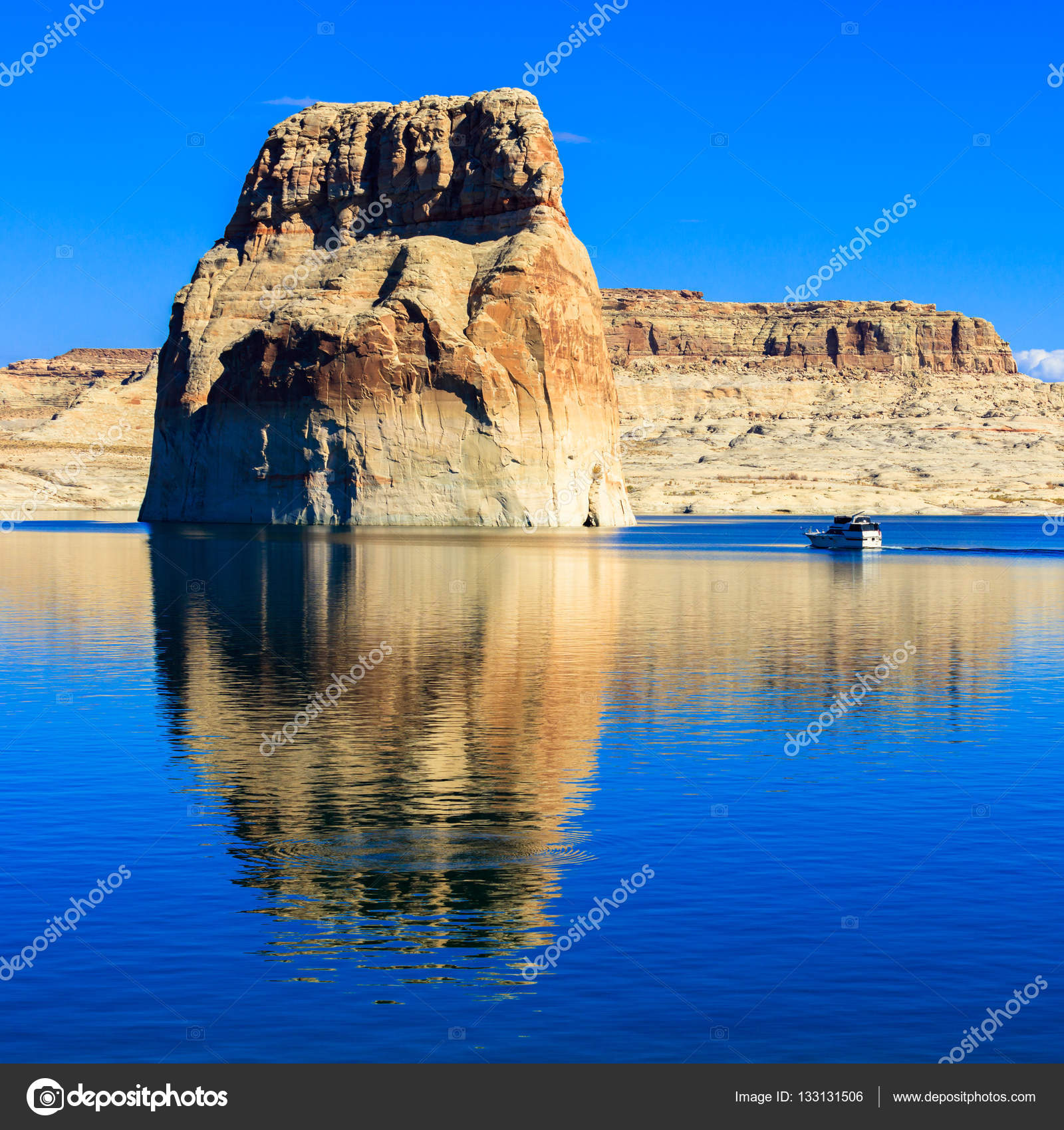 Lone Rock Canyon — Stock Photo © fotoluminate #133131506