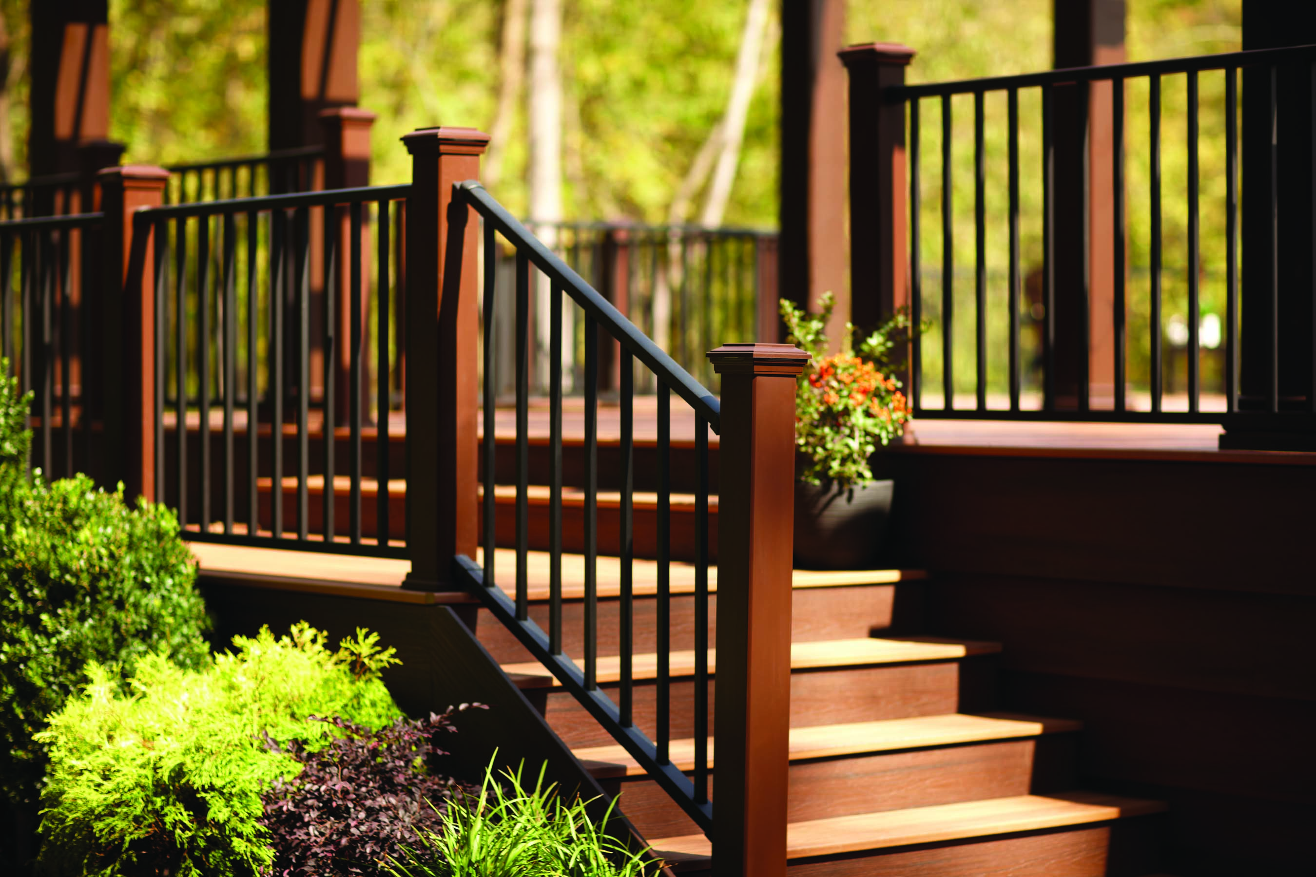 New Trex Reveal Aluminum Railing spans long lengths for panoramic ...