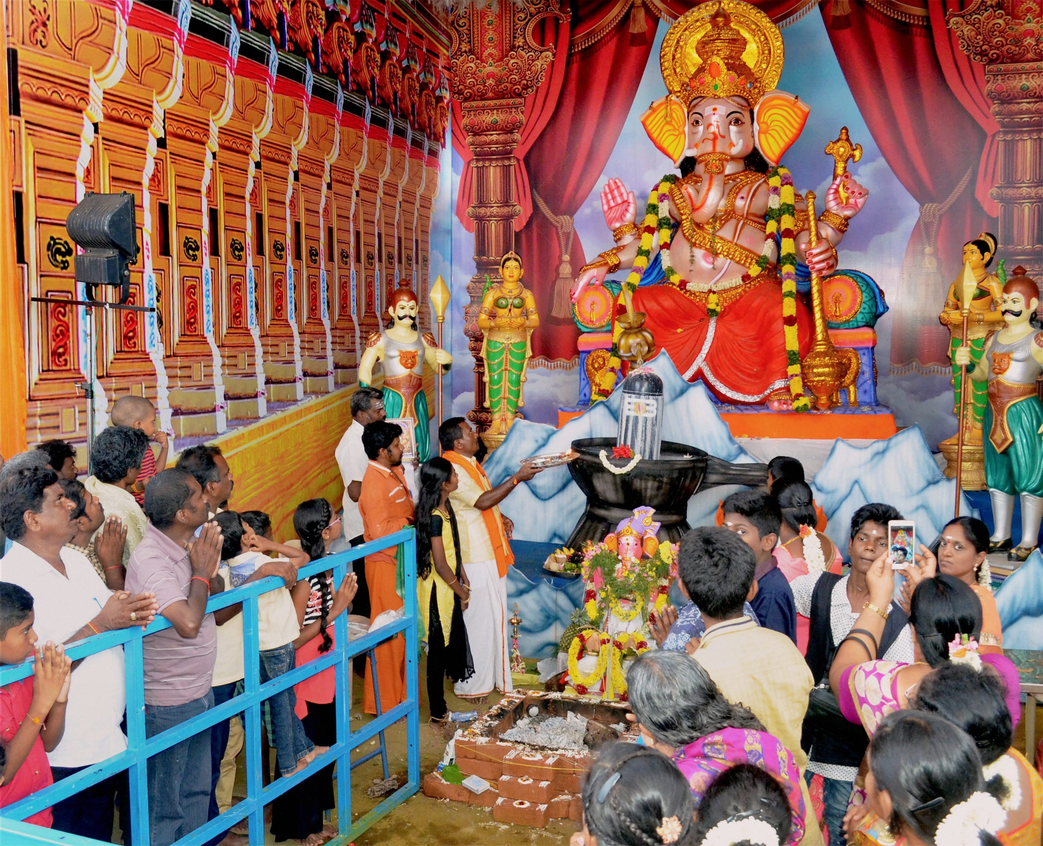 Maharashtra welcomes Lord Ganesha for 12-day festival – The Shillong ...