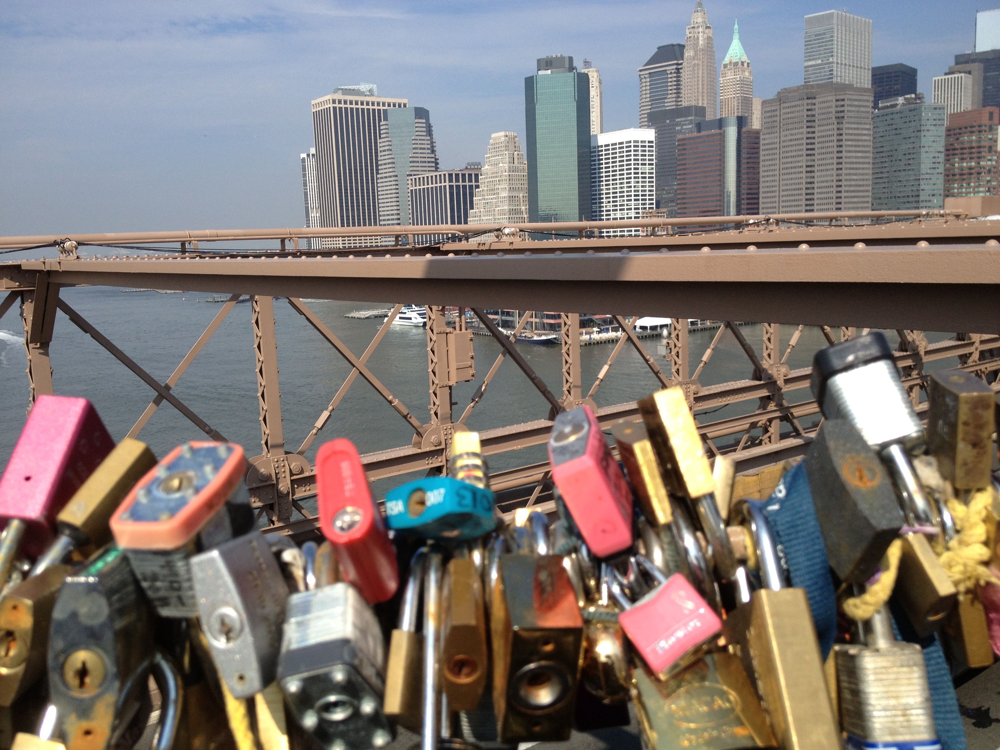 Love locks - NYC Brooklyn Bridge | New York | Pinterest | Brooklyn ...