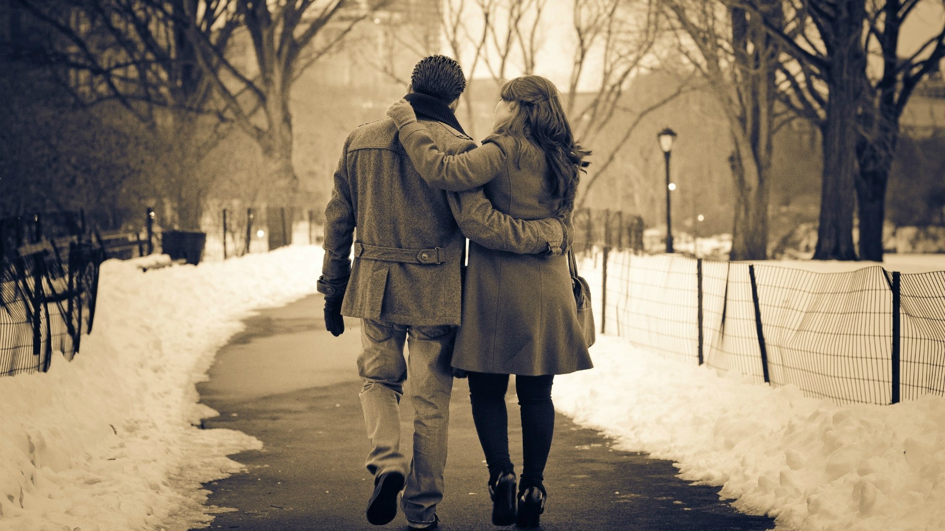Lovers walk in winter park wallpapers and images - wallpapers ...