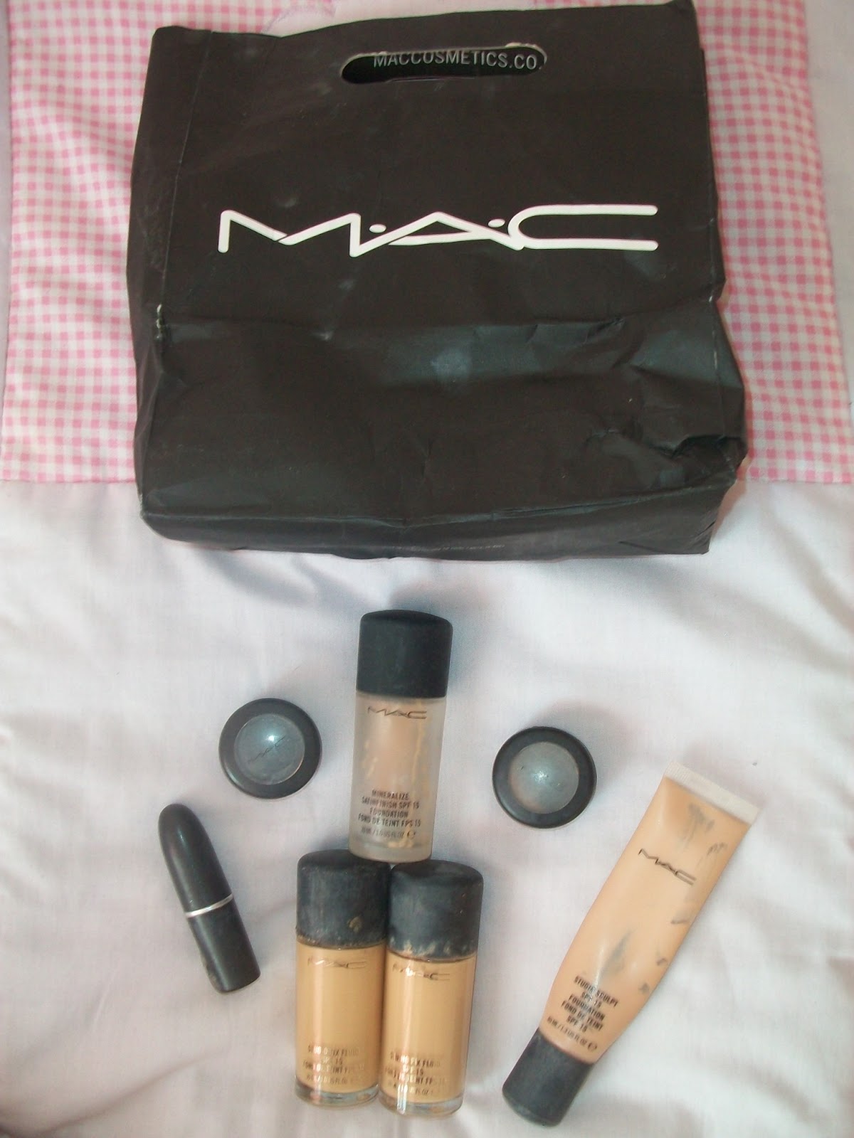Beauty Wednesdays Part 2: Back 2 Mac Scheme and Lipstick Review ...