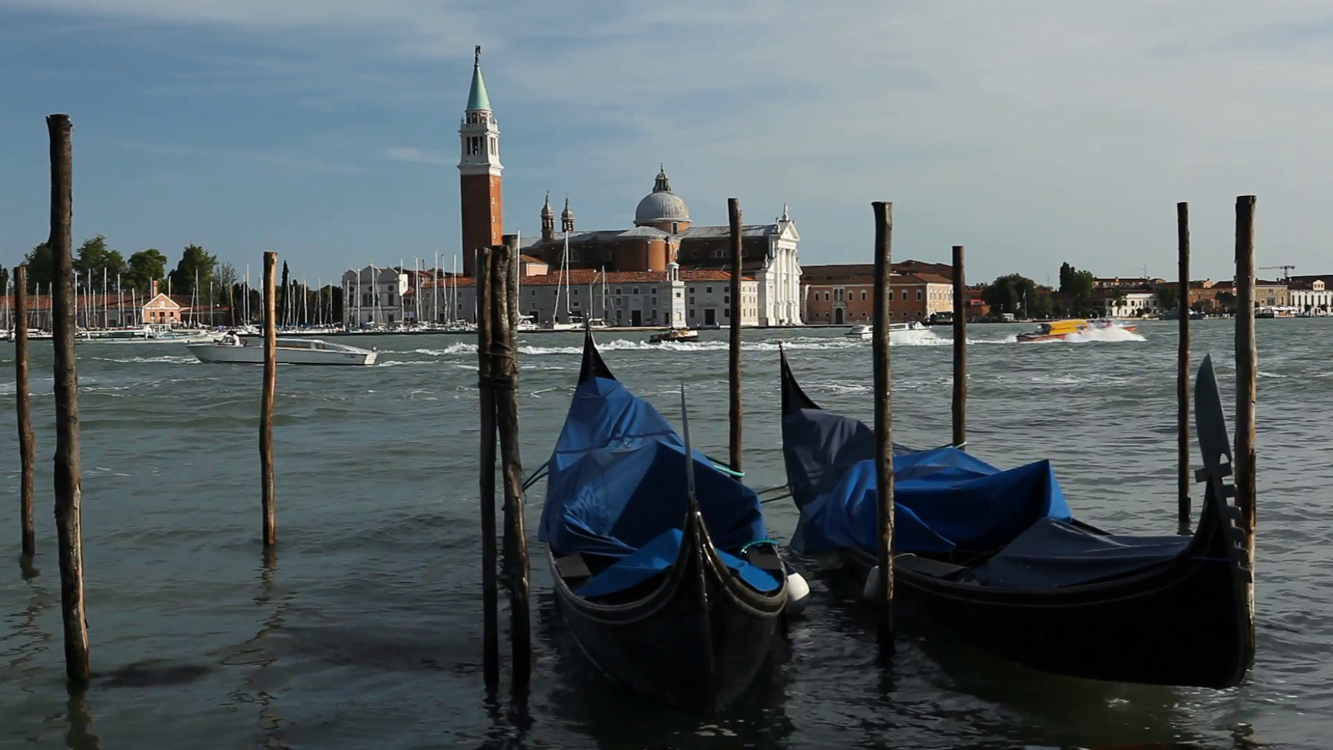 Beautiful Gondolas facing Church of San Giorgio Maggiore, in Venice ...