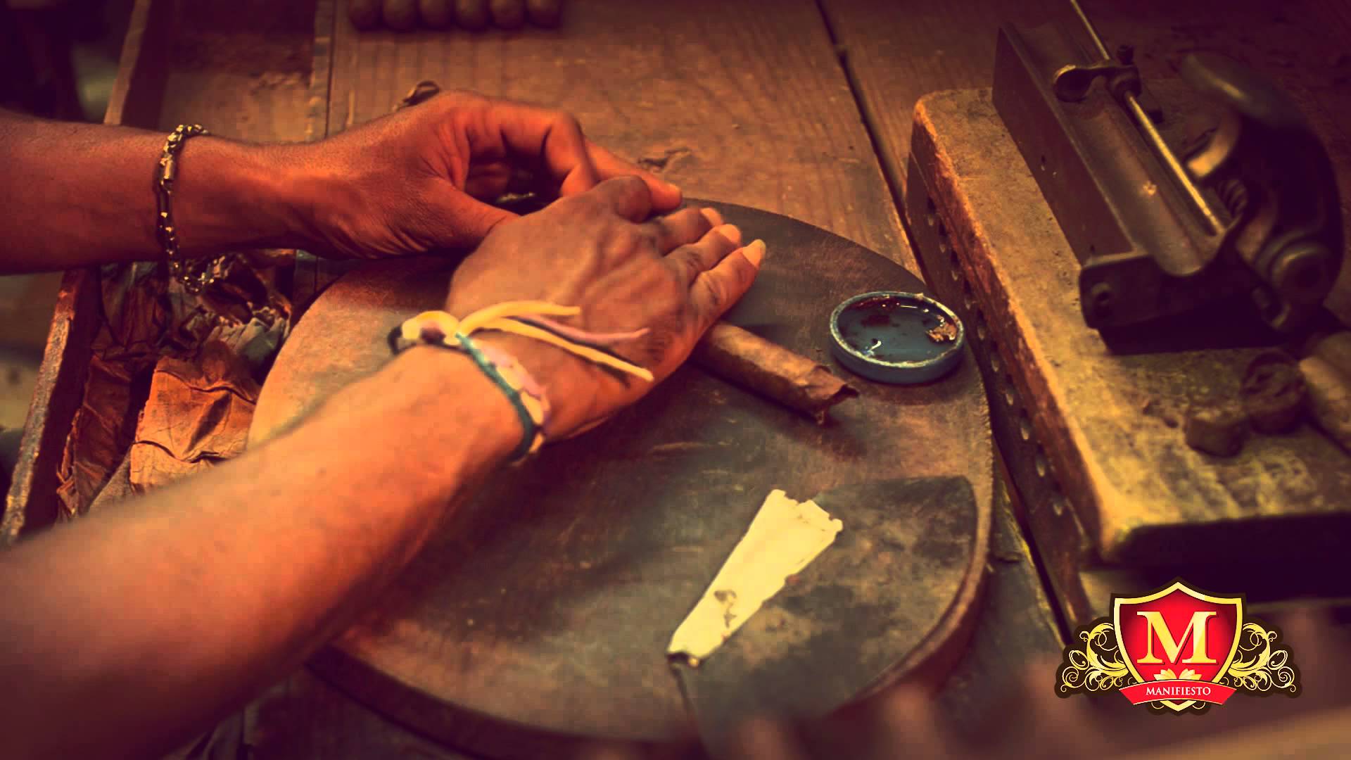 Making of Manifiesto Hand Made Artisanal Cigars - YouTube