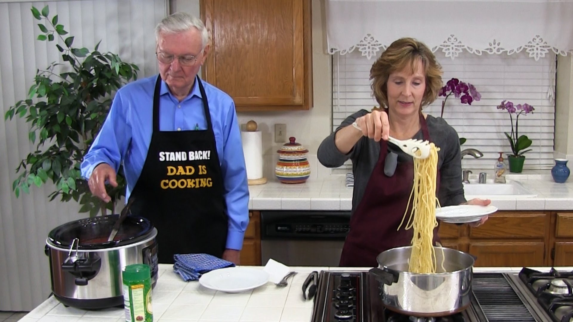 How to Make Spaghetti: Make Super, Simple Spaghetti for an Easy ...