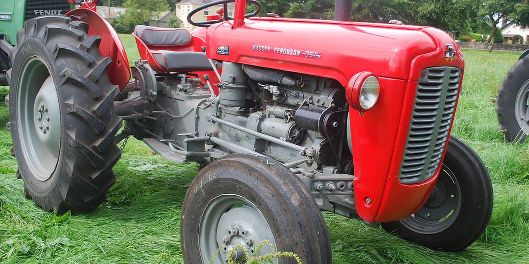 Man with hard drive full of tractor porn arrested for having sex ...
