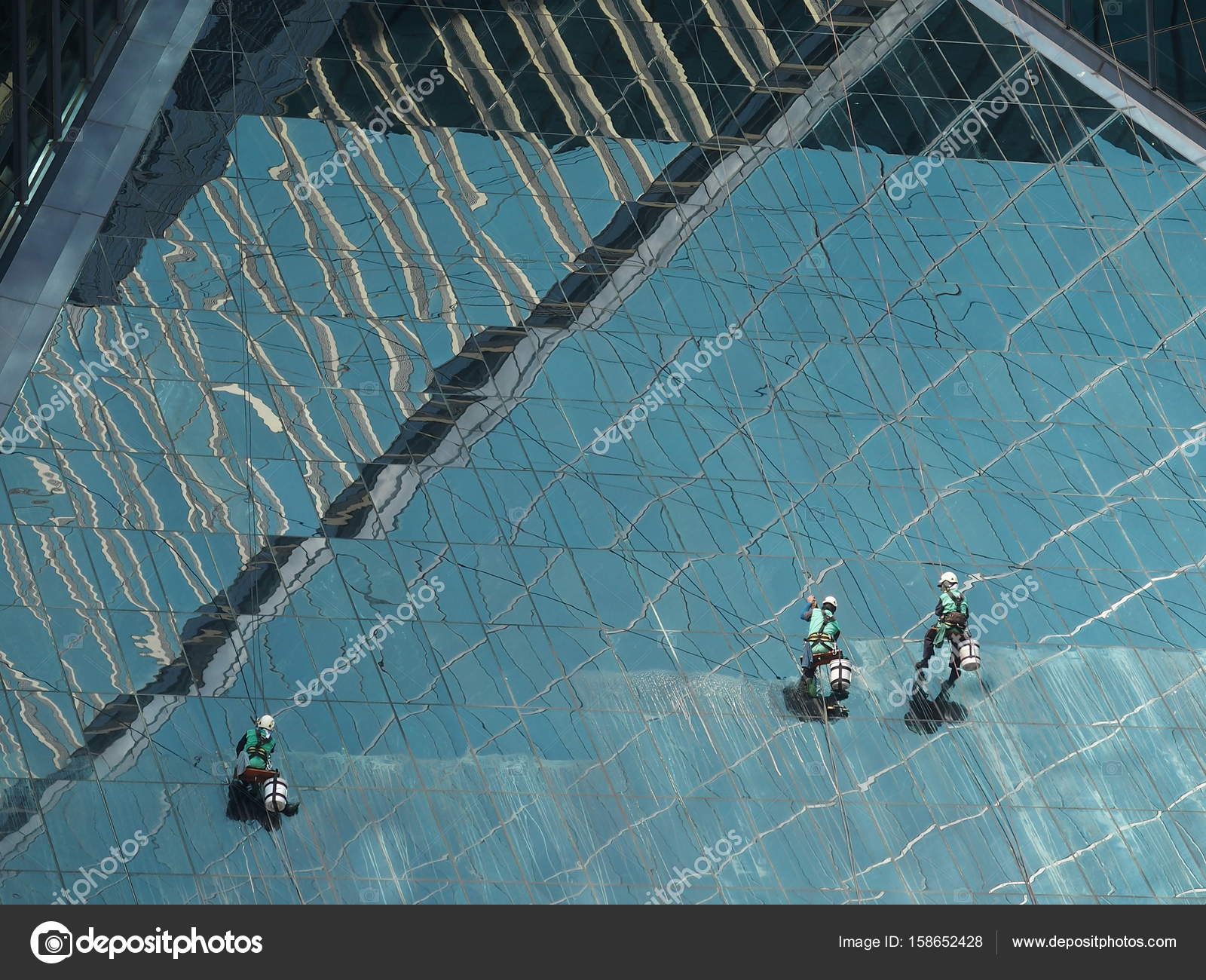 men cleaning glass building — Stock Photo © whity2j@yahoo.com #158652428