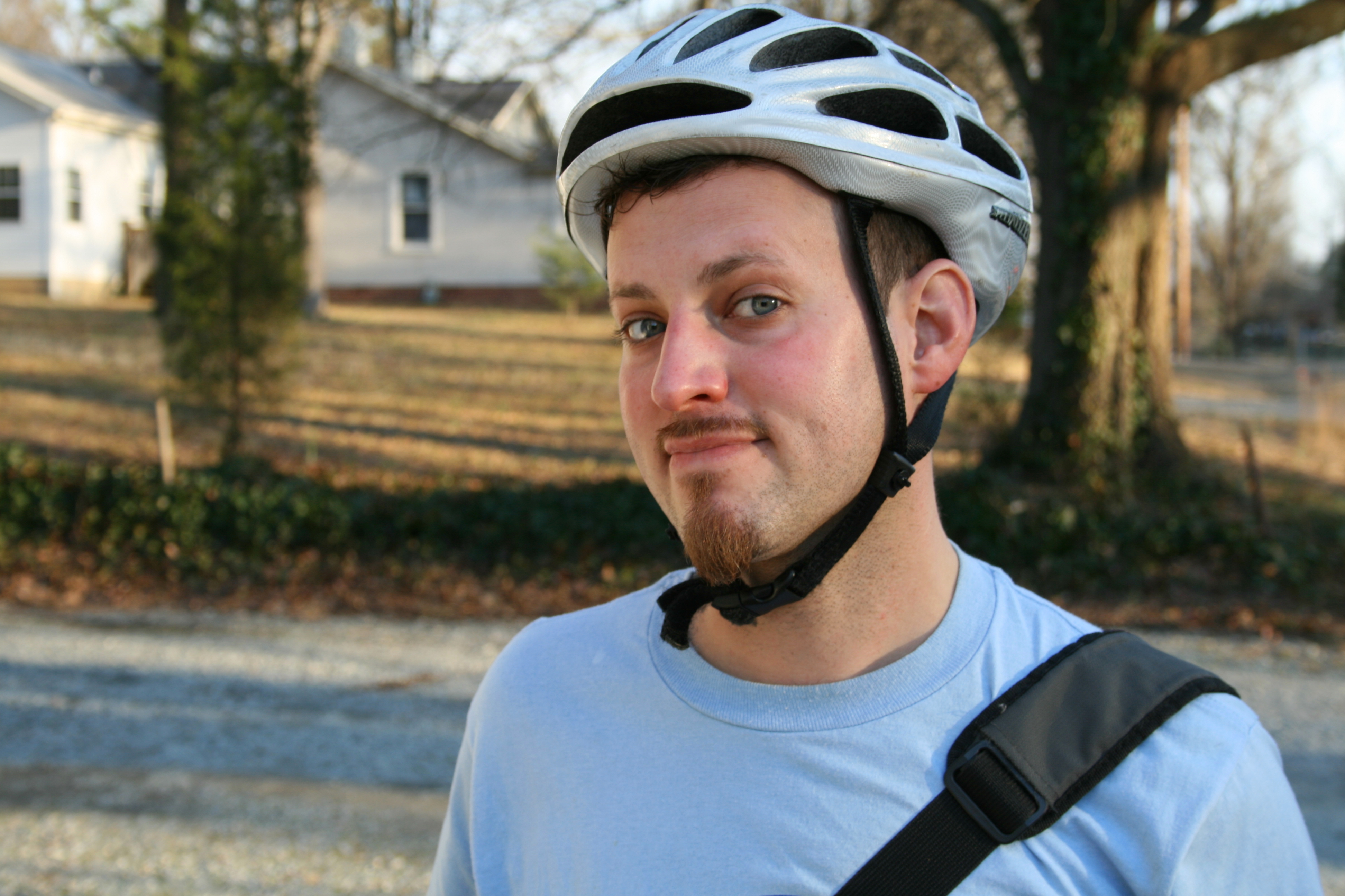 File:2009-03-07 Man with bicycle helmet.jpg - Wikimedia Commons