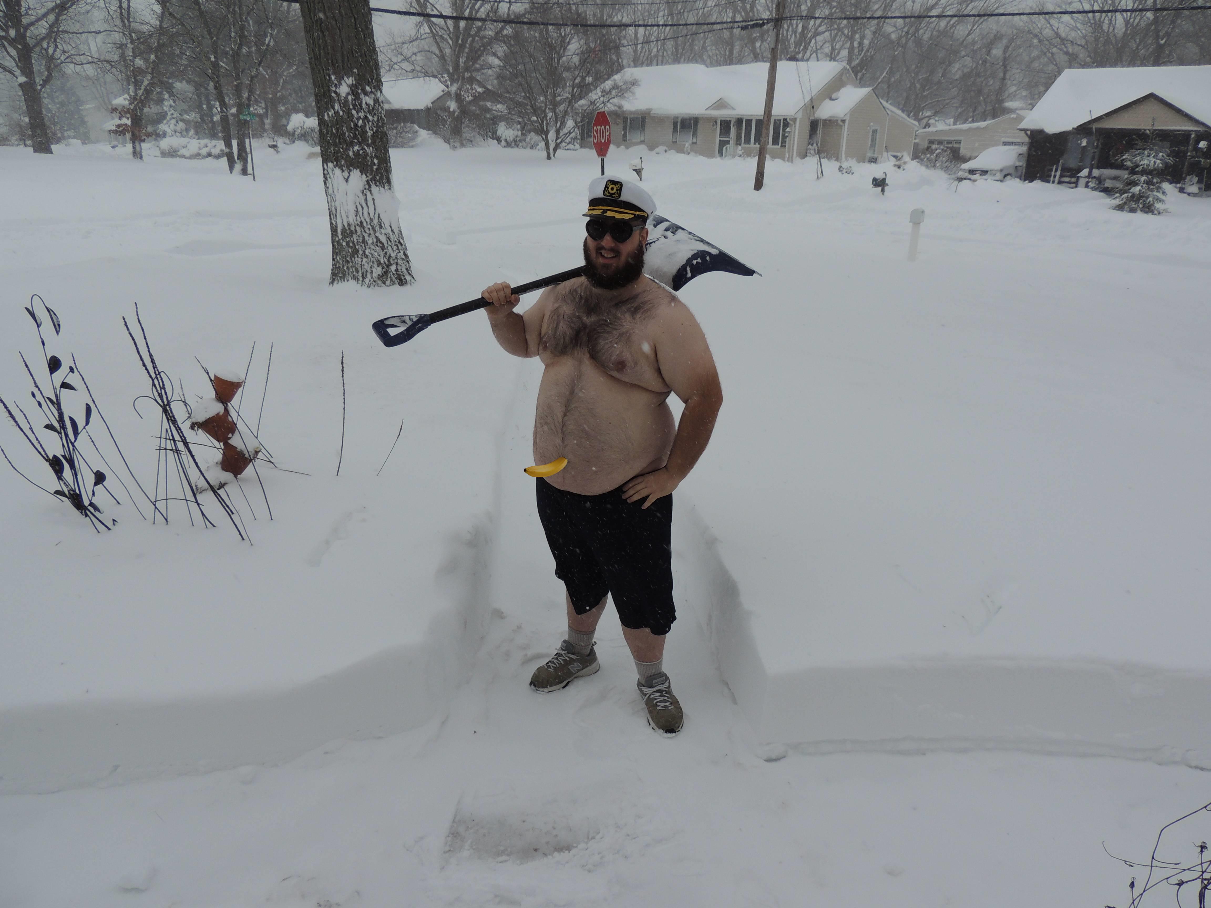 PsBattle: Fat guy shoveling snow without a shirt : photoshopbattles