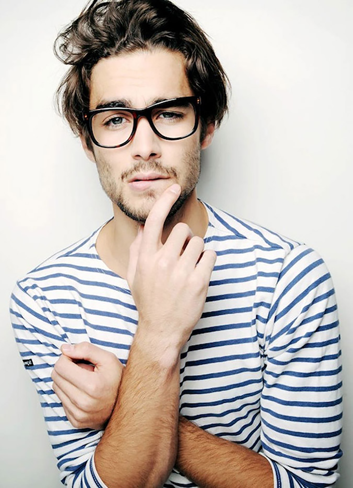 How to match men's hair cut with glasses - Lenskart Blog