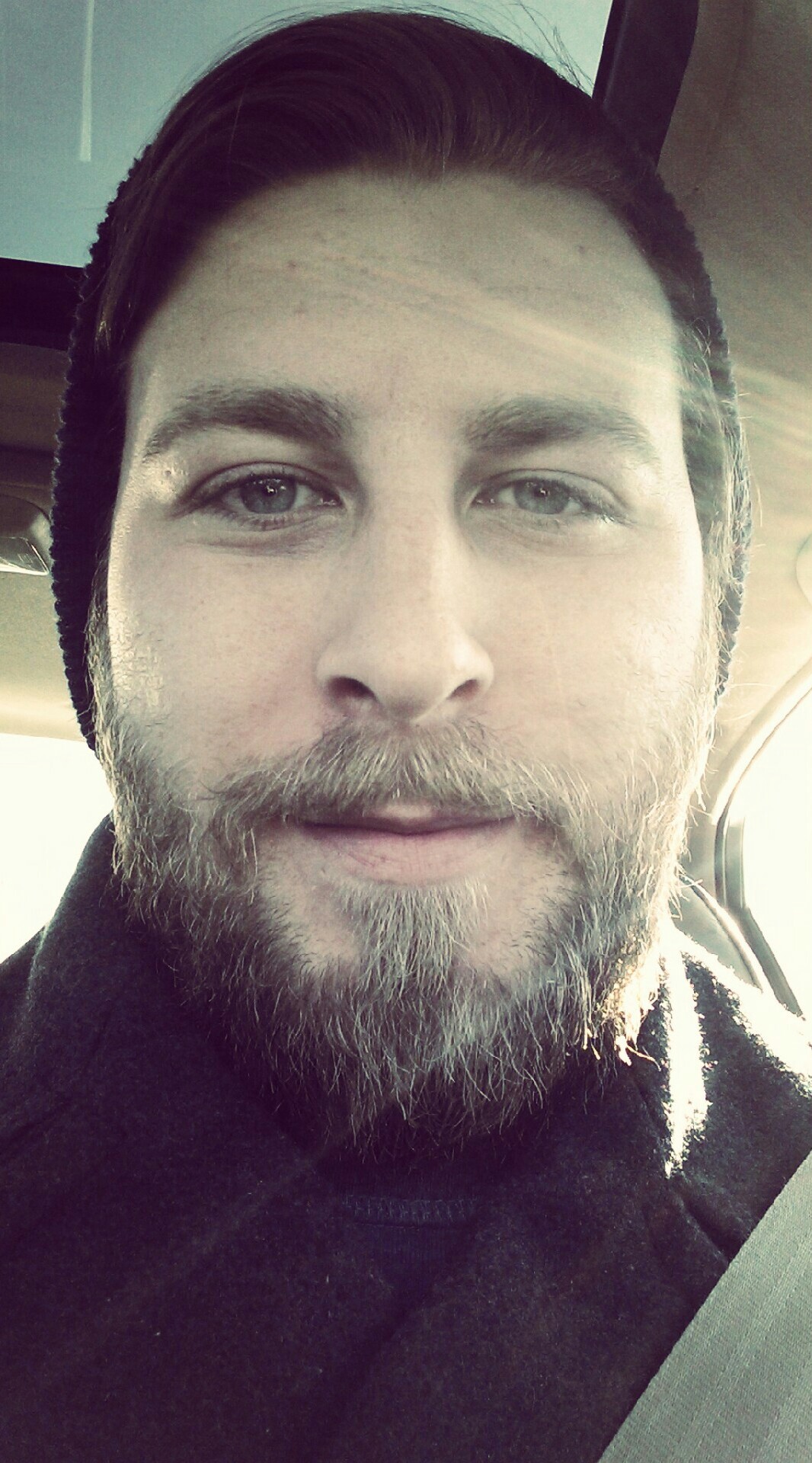 Selfie Of Man With Beard | Beard Pictures | Pictures of Beards ...