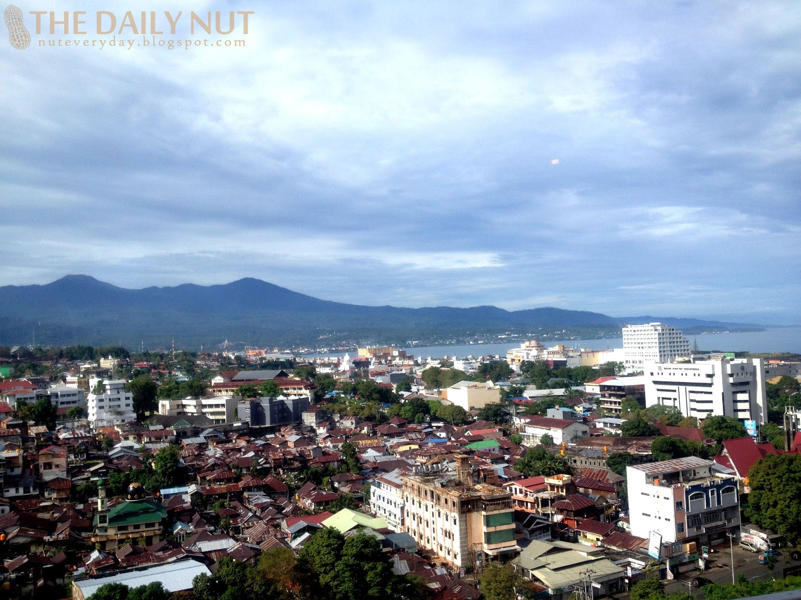 The Daily Nut: Manado Trip 2013 - Day Three