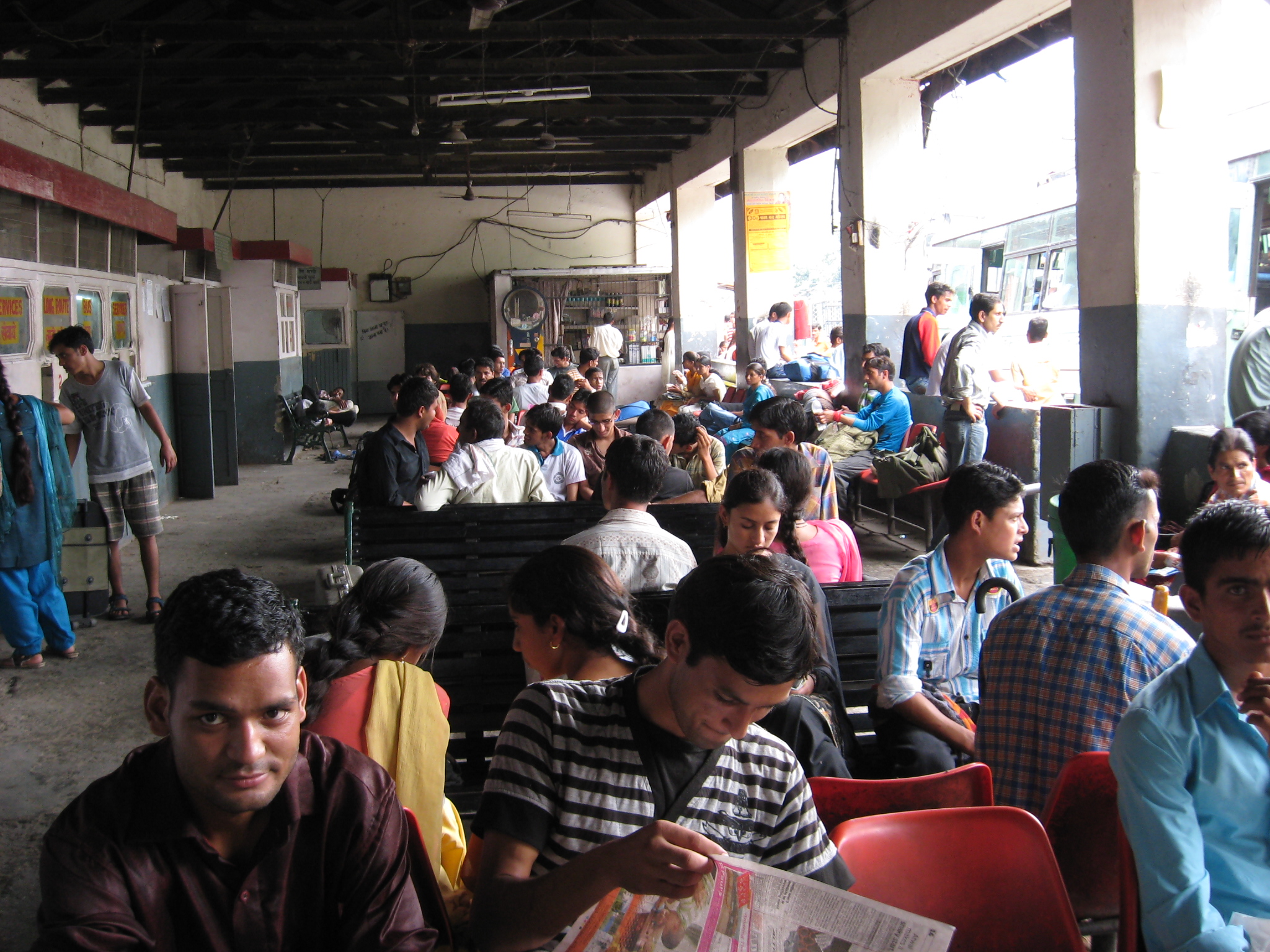 Mandi Bus Stand, Activity, Daily, Group, Himachal, HQ Photo