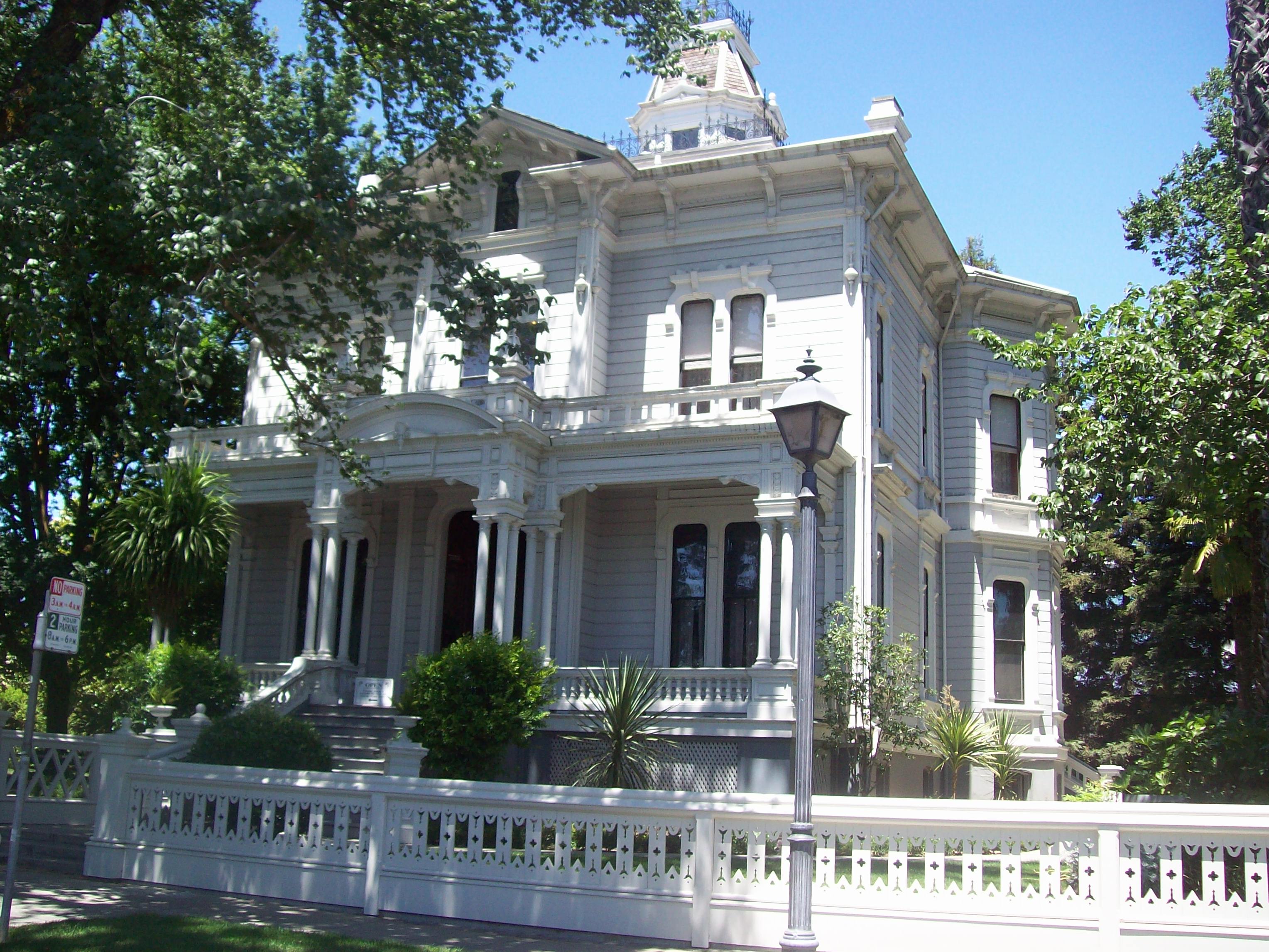 McHenry Mansion - Wikipedia