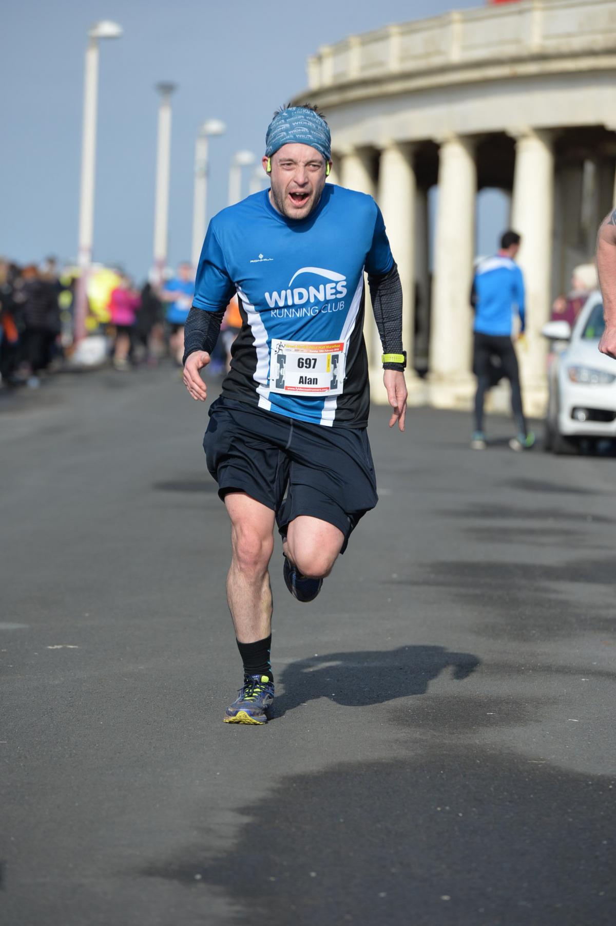London Marathon runner inspired by dad | Runcorn and Widnes World