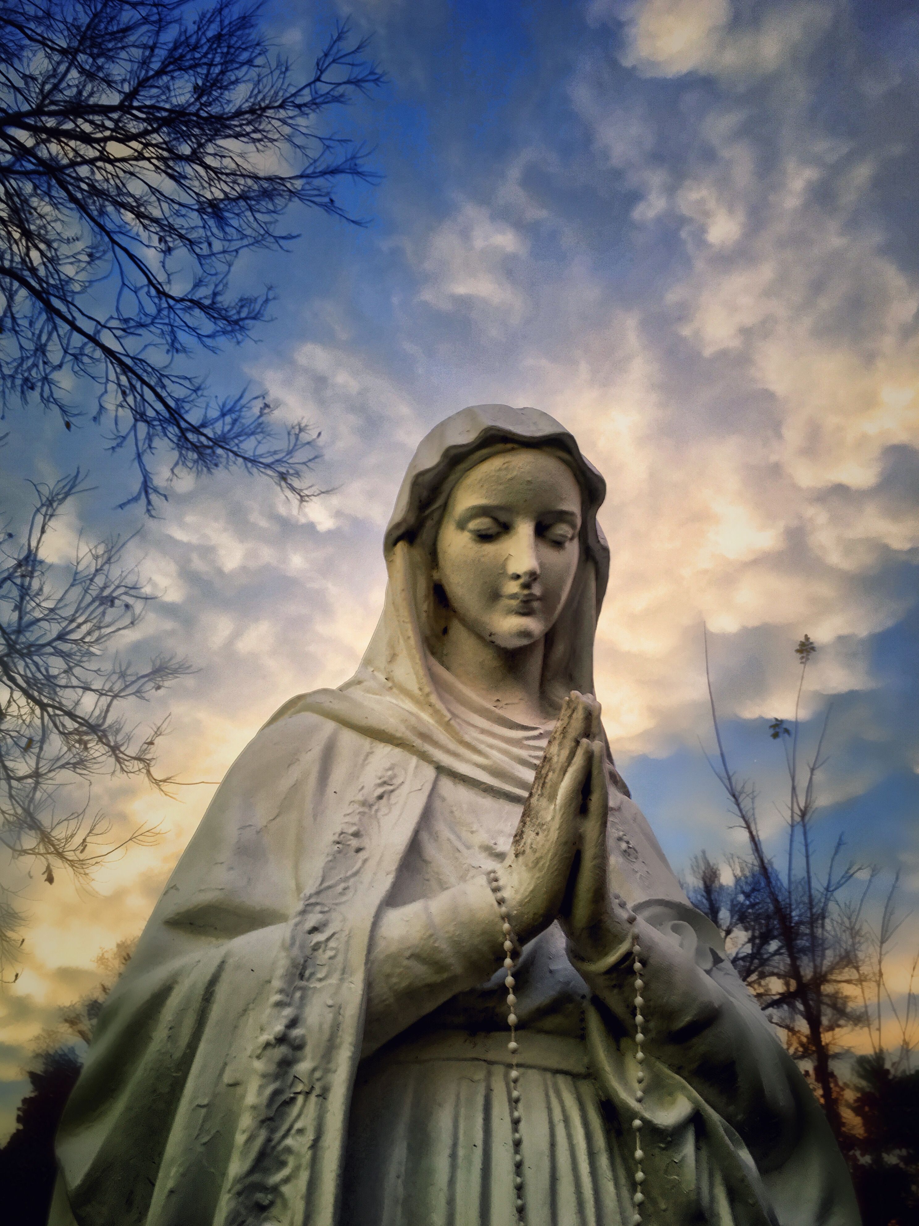 Maria virgwn La Virgen