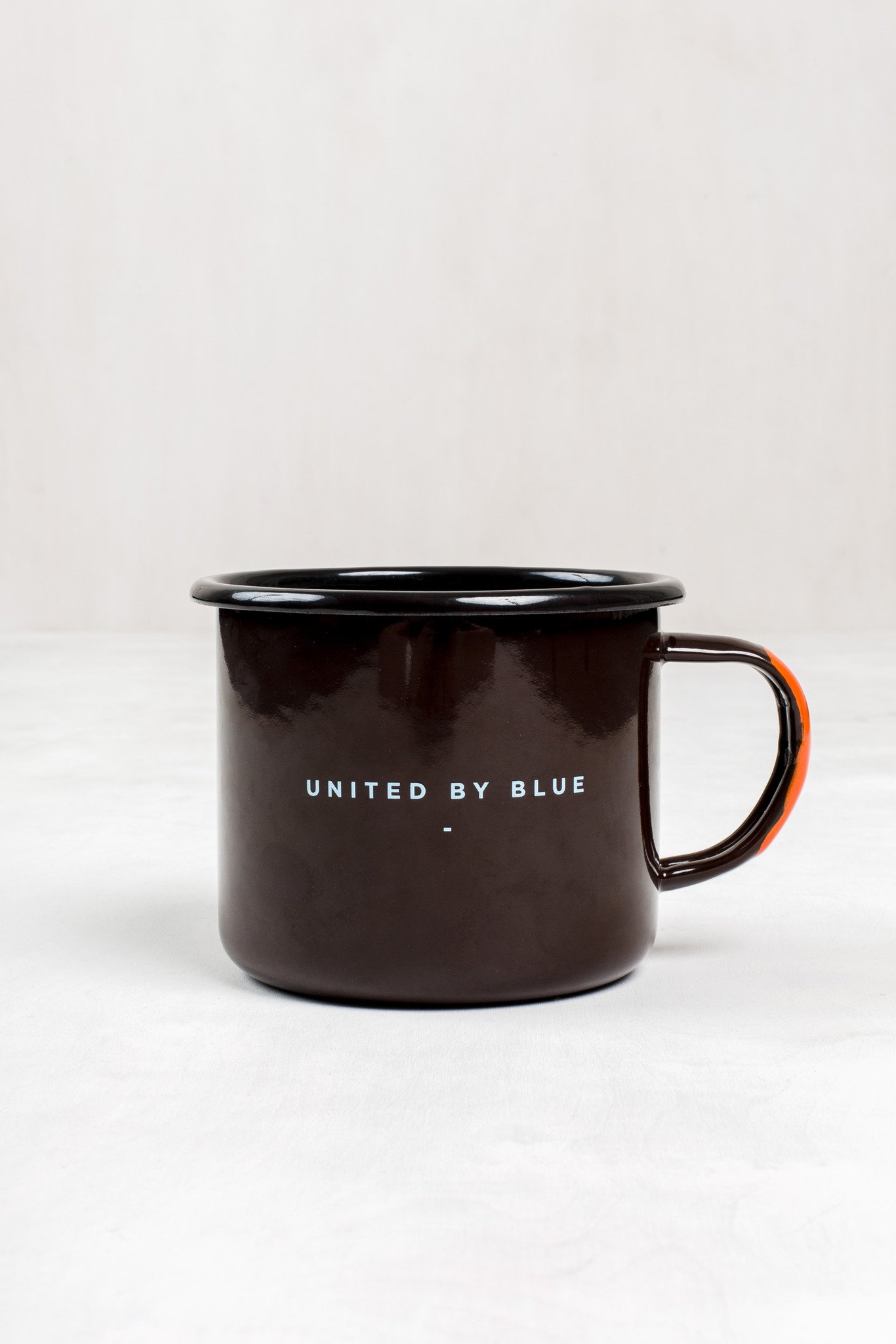 22 oz. The Mountains Are Calling Enamel Steel Mug | United By Blue