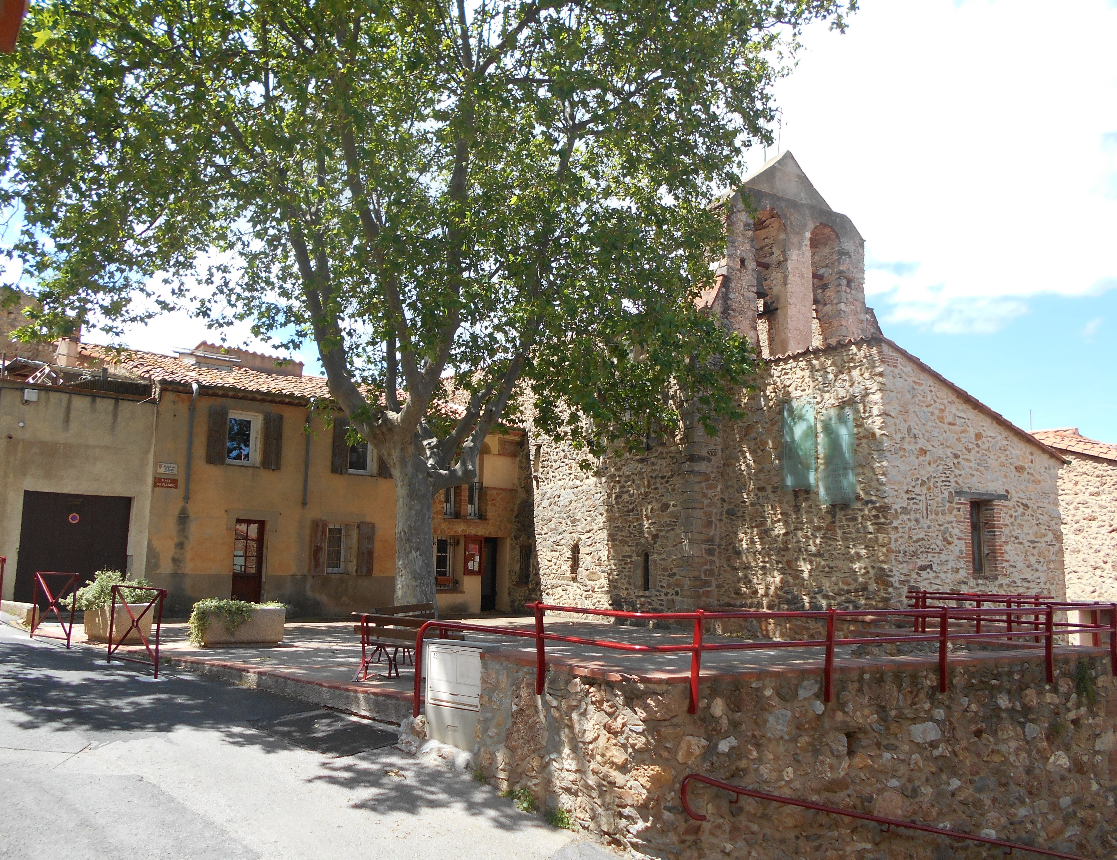 File:Llauró. Sant Martí 4.jpg - Wikimedia Commons