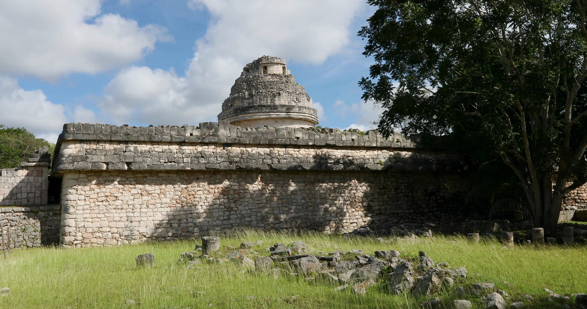 Mexico Chichen Itza Observatory Historic Ruins Dci 4K 265. Pre ...