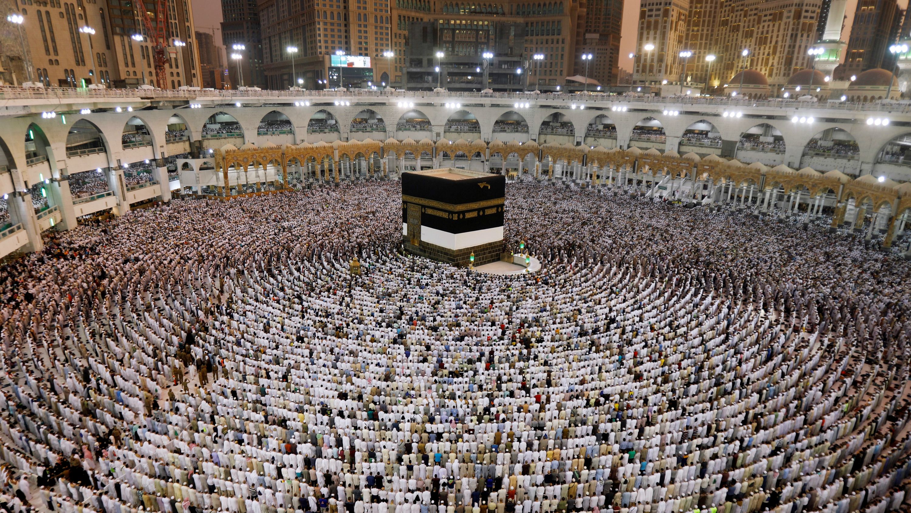 Hajj pilgrimage: Saudi Arabia is spending $80 billion to renovate ...