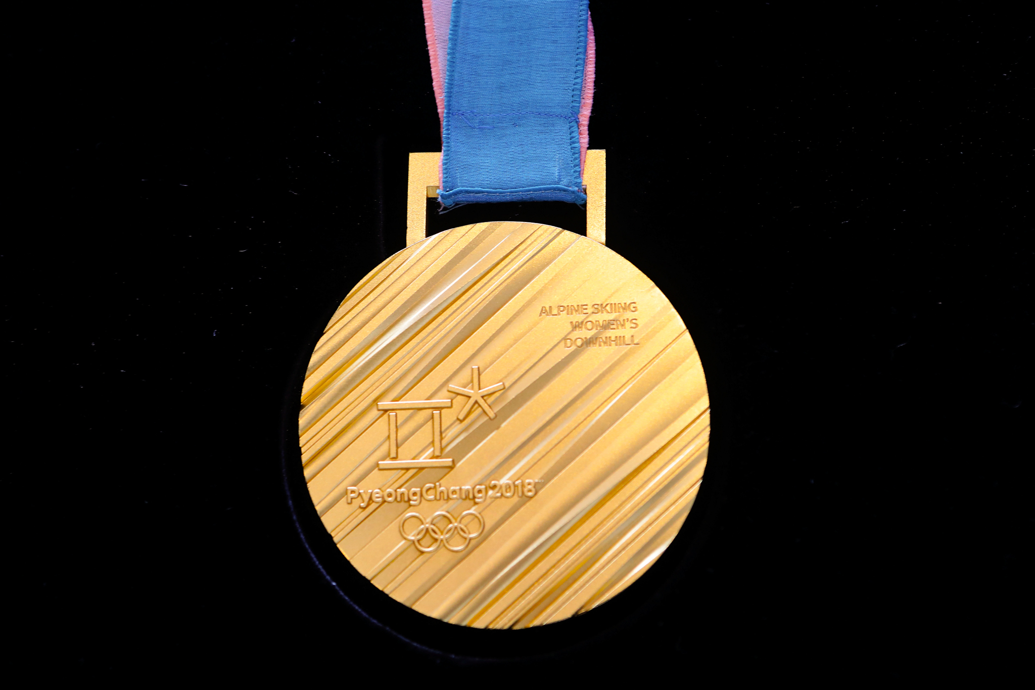 What's behind those shiny Olympic medals? | ShareAmerica