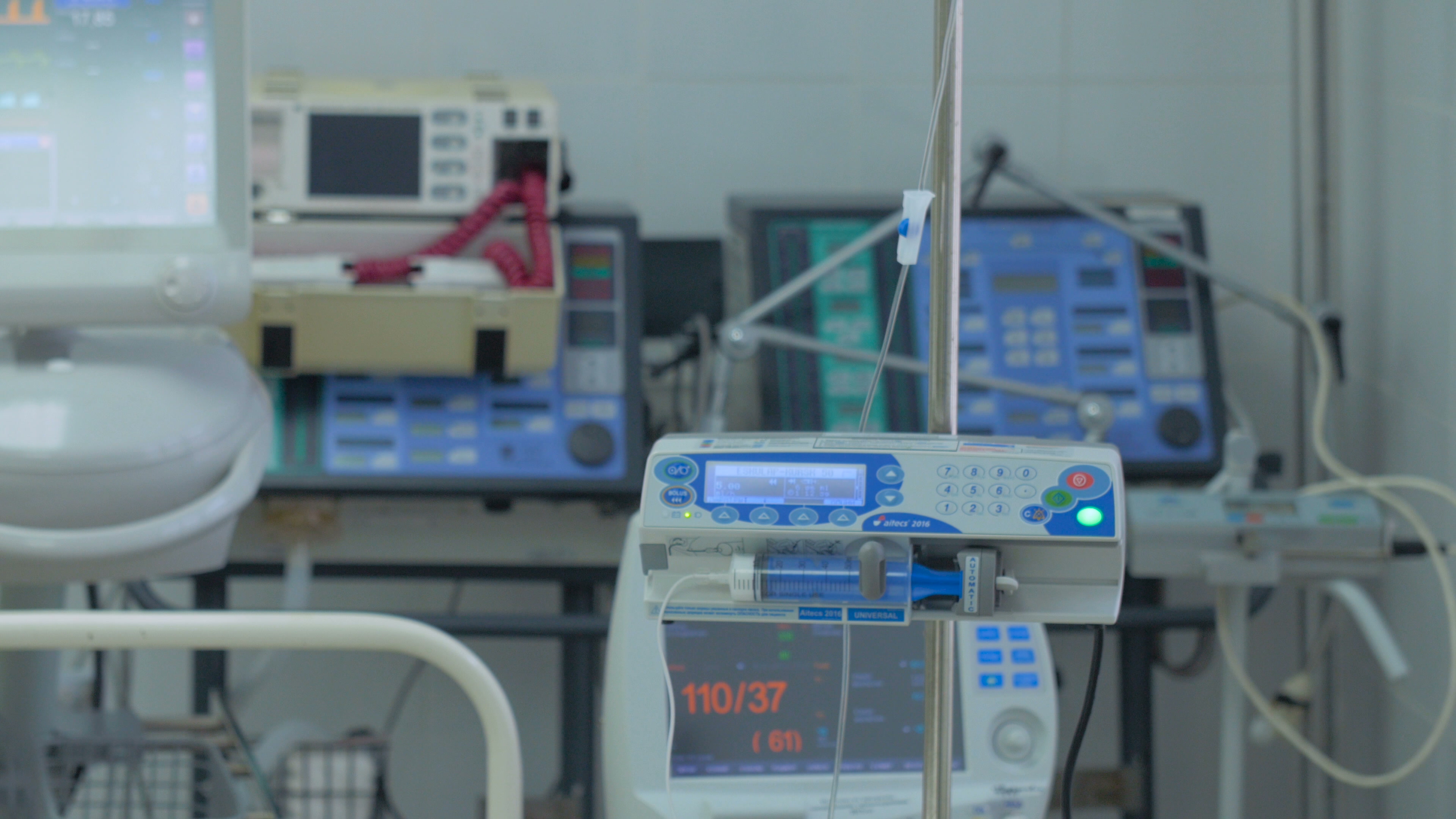 Medical equipment in intensive care unit. Slider shot ~ Footage ...