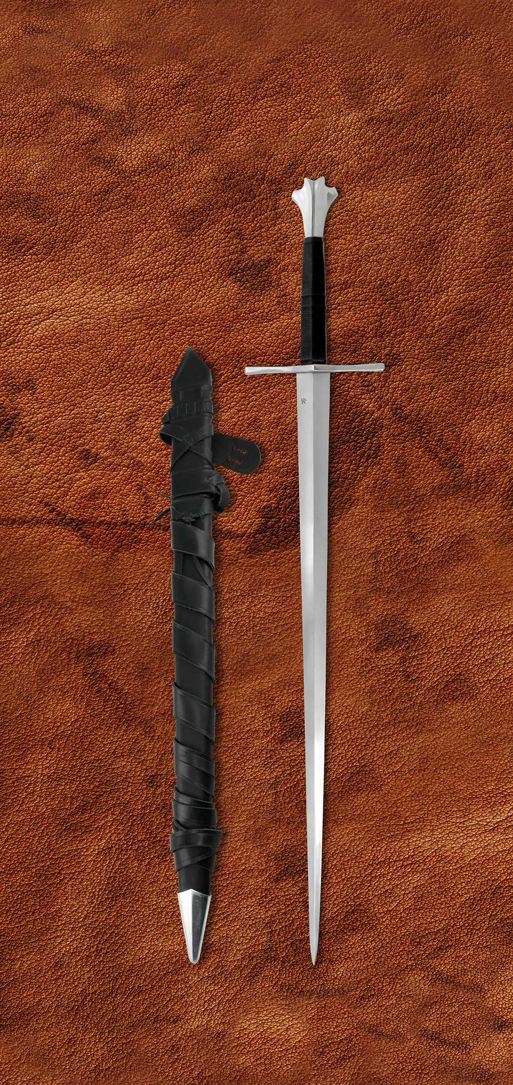 two-handed-gothic-medieval-sword-1332-scabbard - Darksword Armory