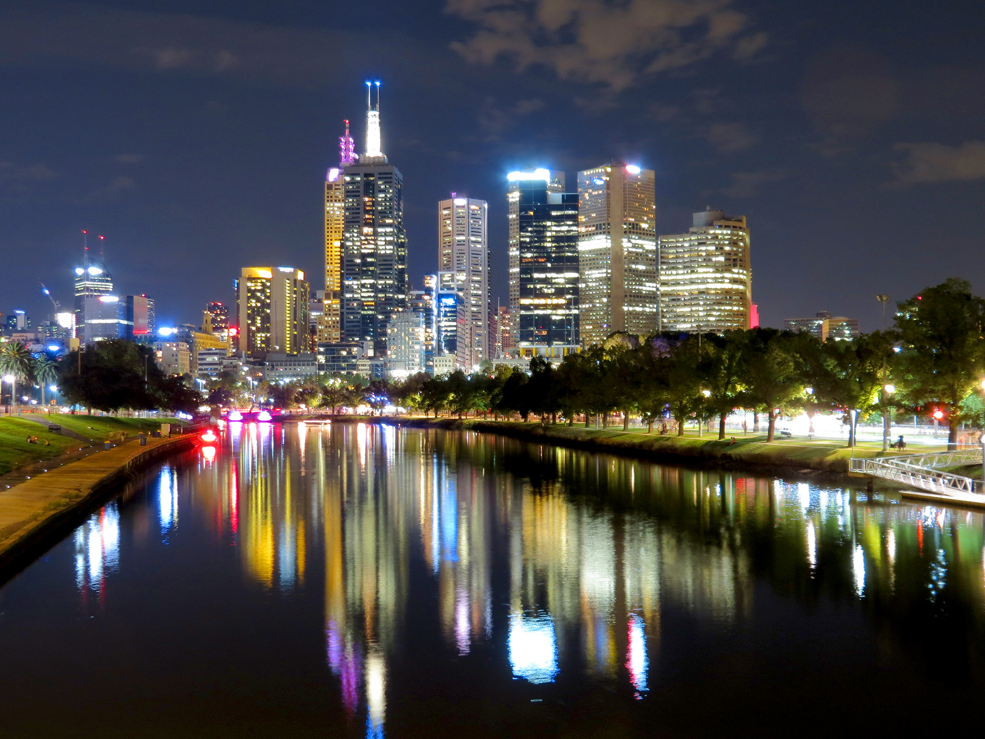 Melbourne city on 'White Night' - Imgur