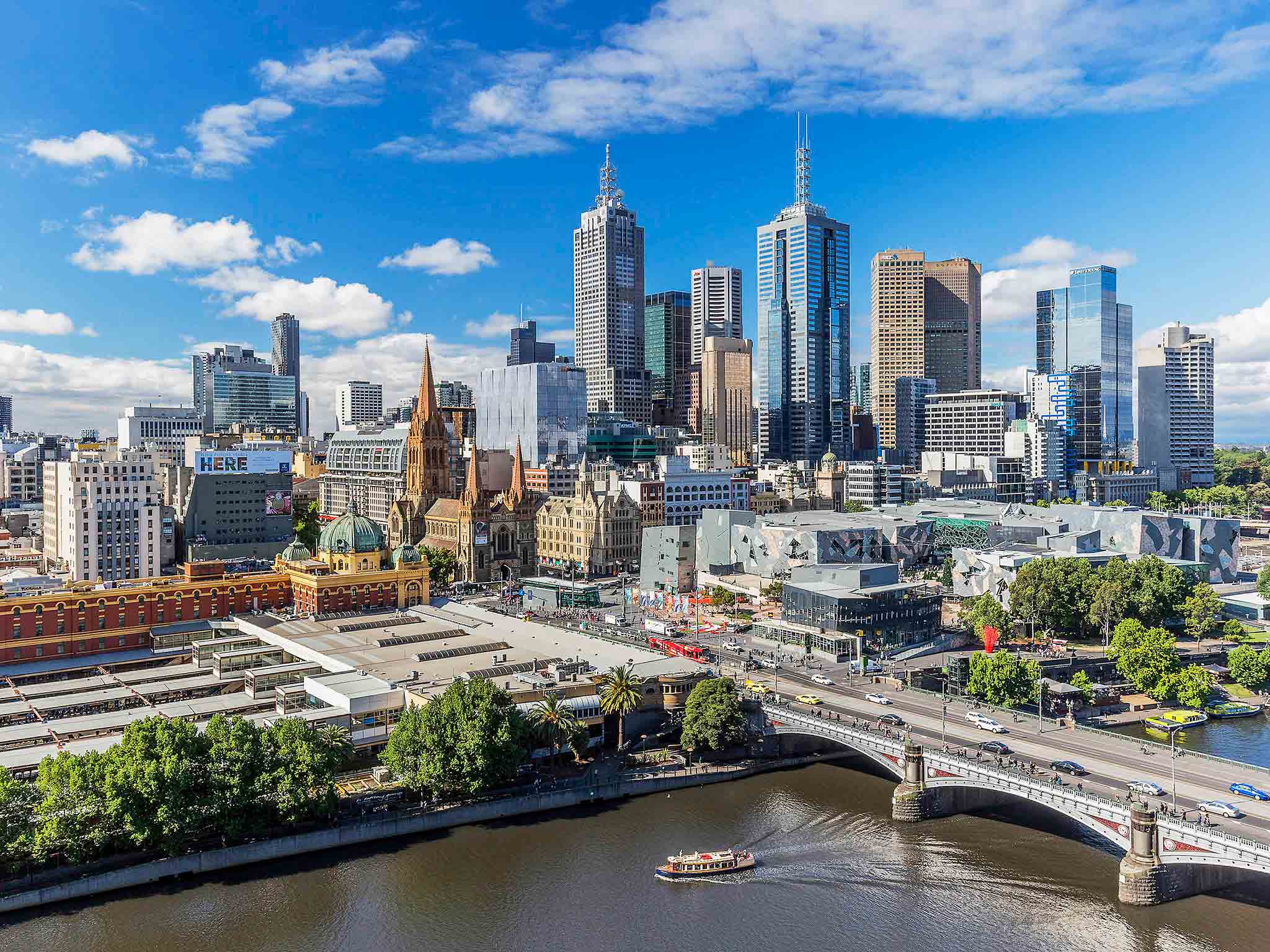 Quay West Suites Melbourne - AccorHotels