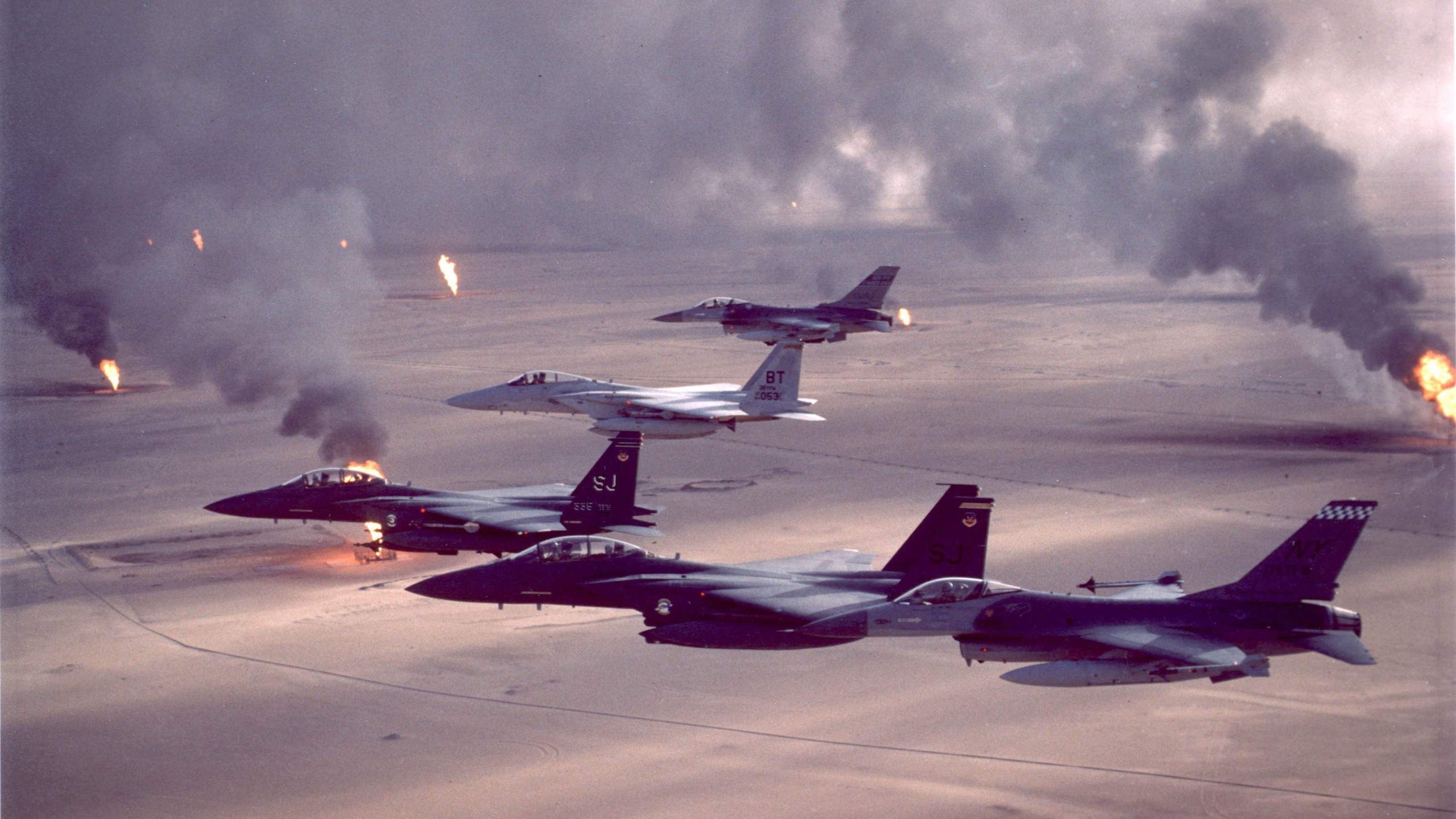 military military aircraft jet fighter operation desert storm kuwait ...