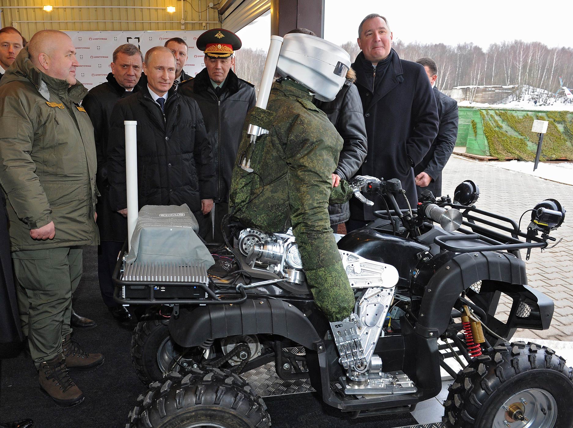 Watch the Russian Military Show Vladimir Putin its new Cyborg Biker ...