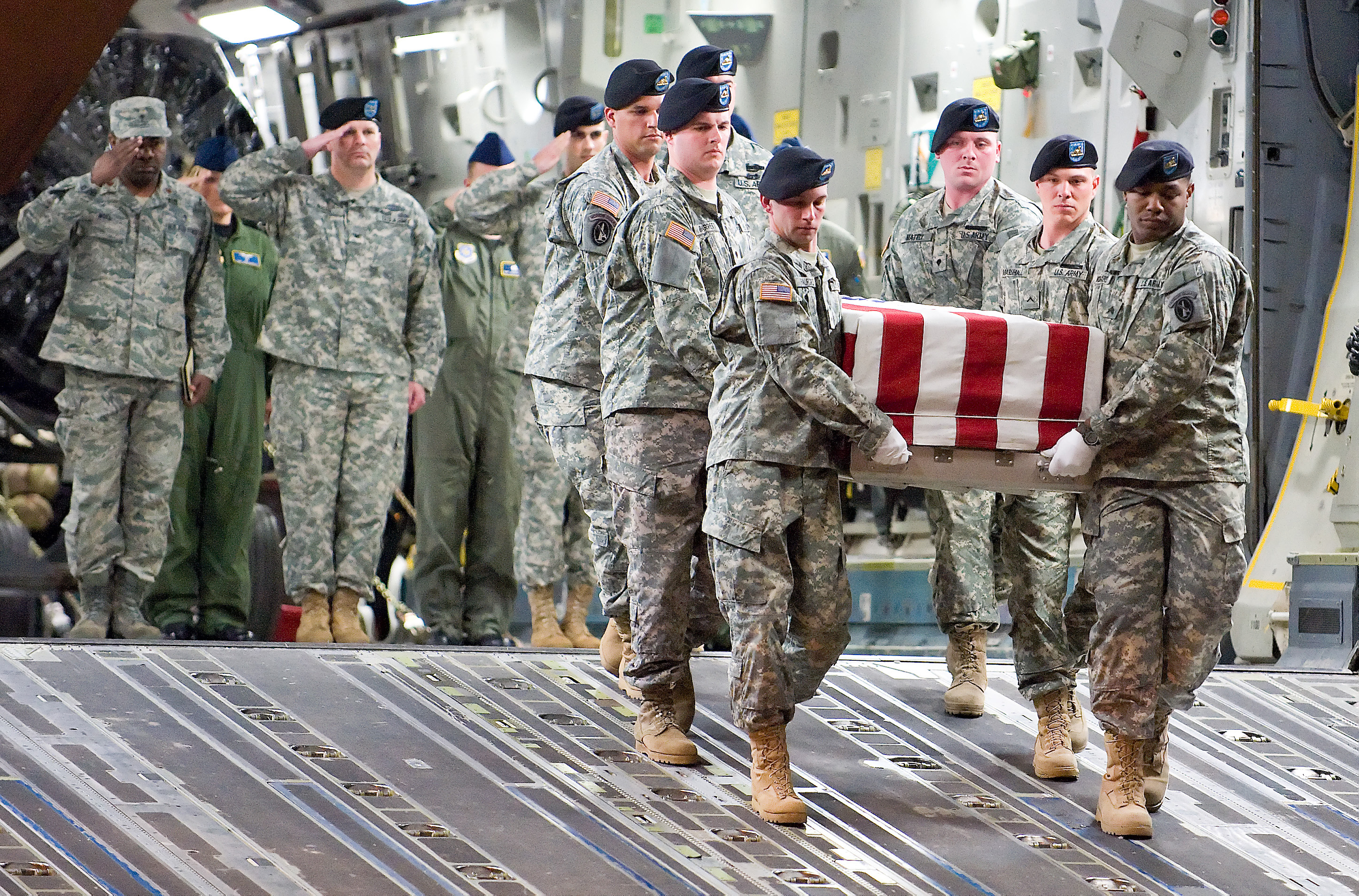 Reservists show dignity, honor, respect at port mortuary > Air Force ...