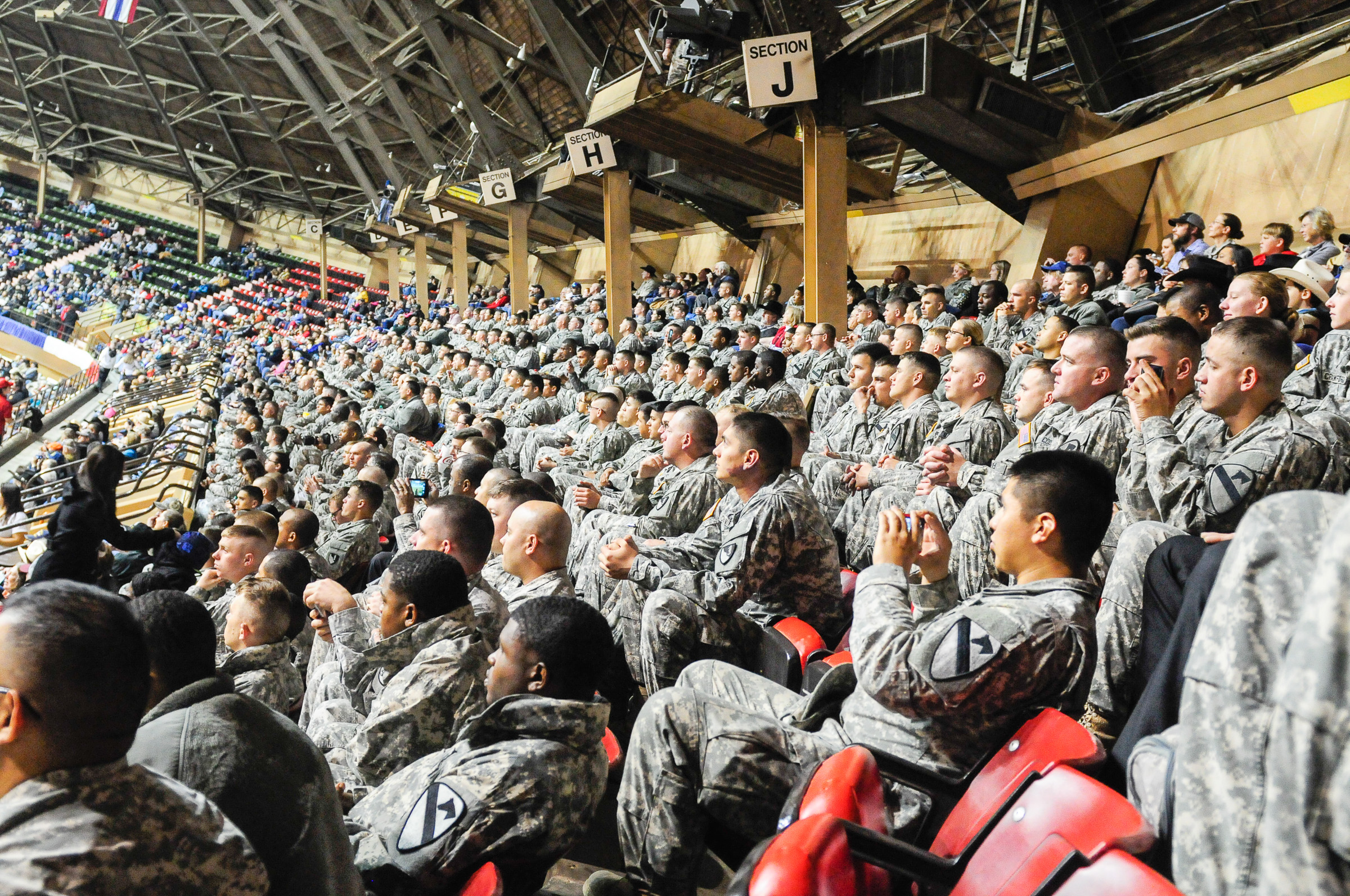 DivWest Soldiers attend Fort Worth Stock Show, Rodeo | Article | The ...
