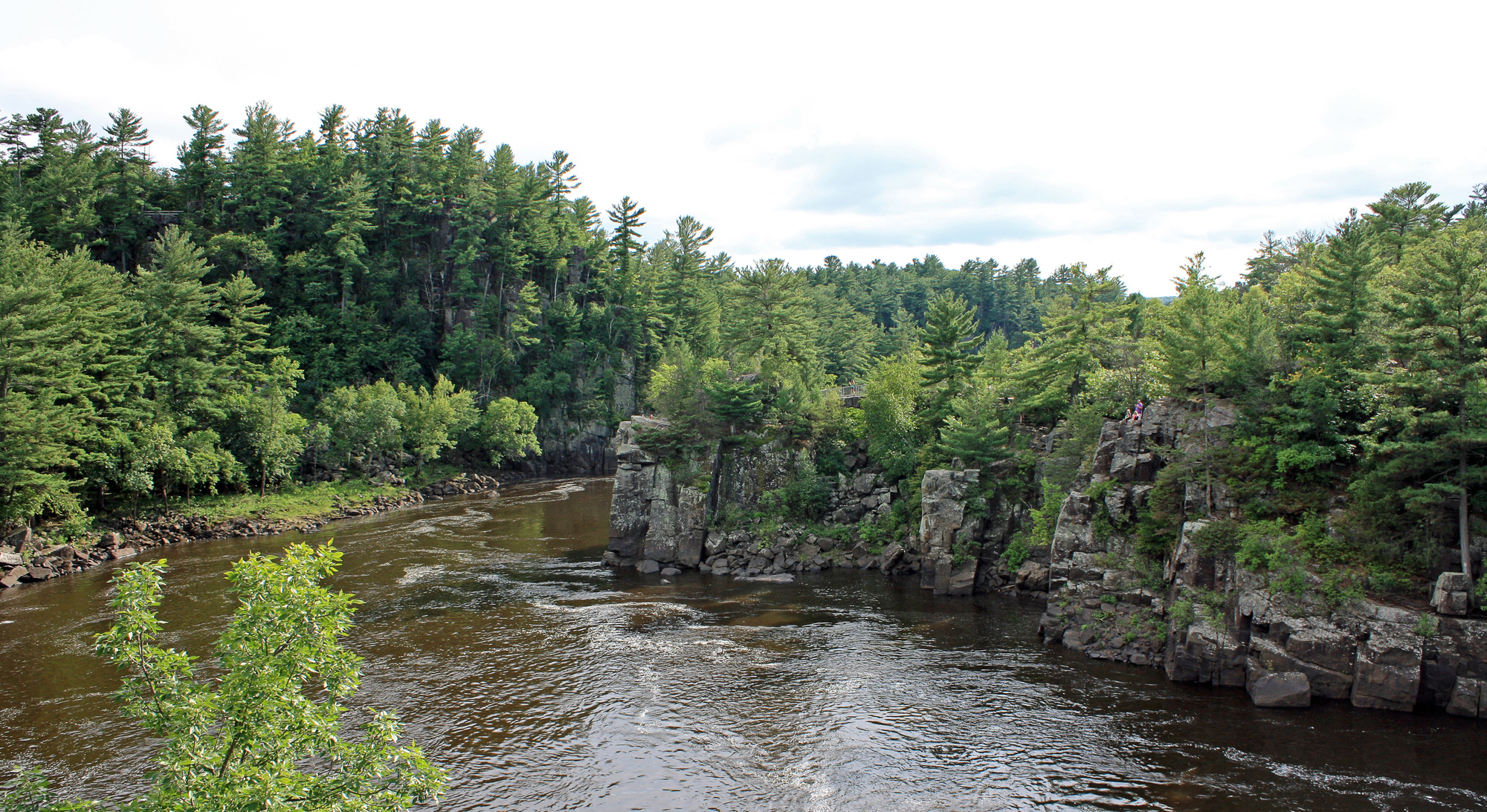 Midwest Traveler: A tale of two Interstate State Parks in Minnesota ...