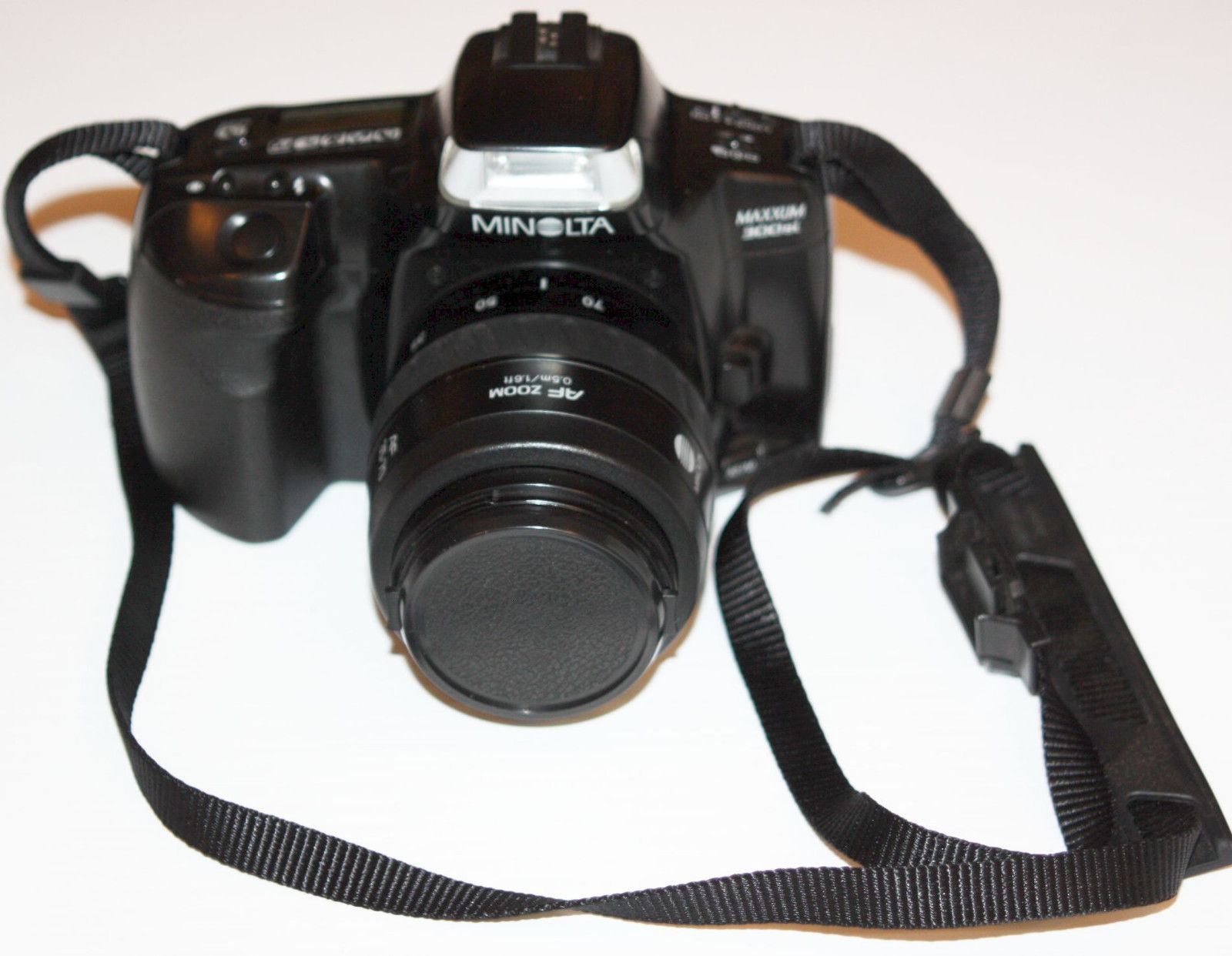 Minolta Maxxum 300SI Auto Focus 35mm Film SLR Camera | eBay
