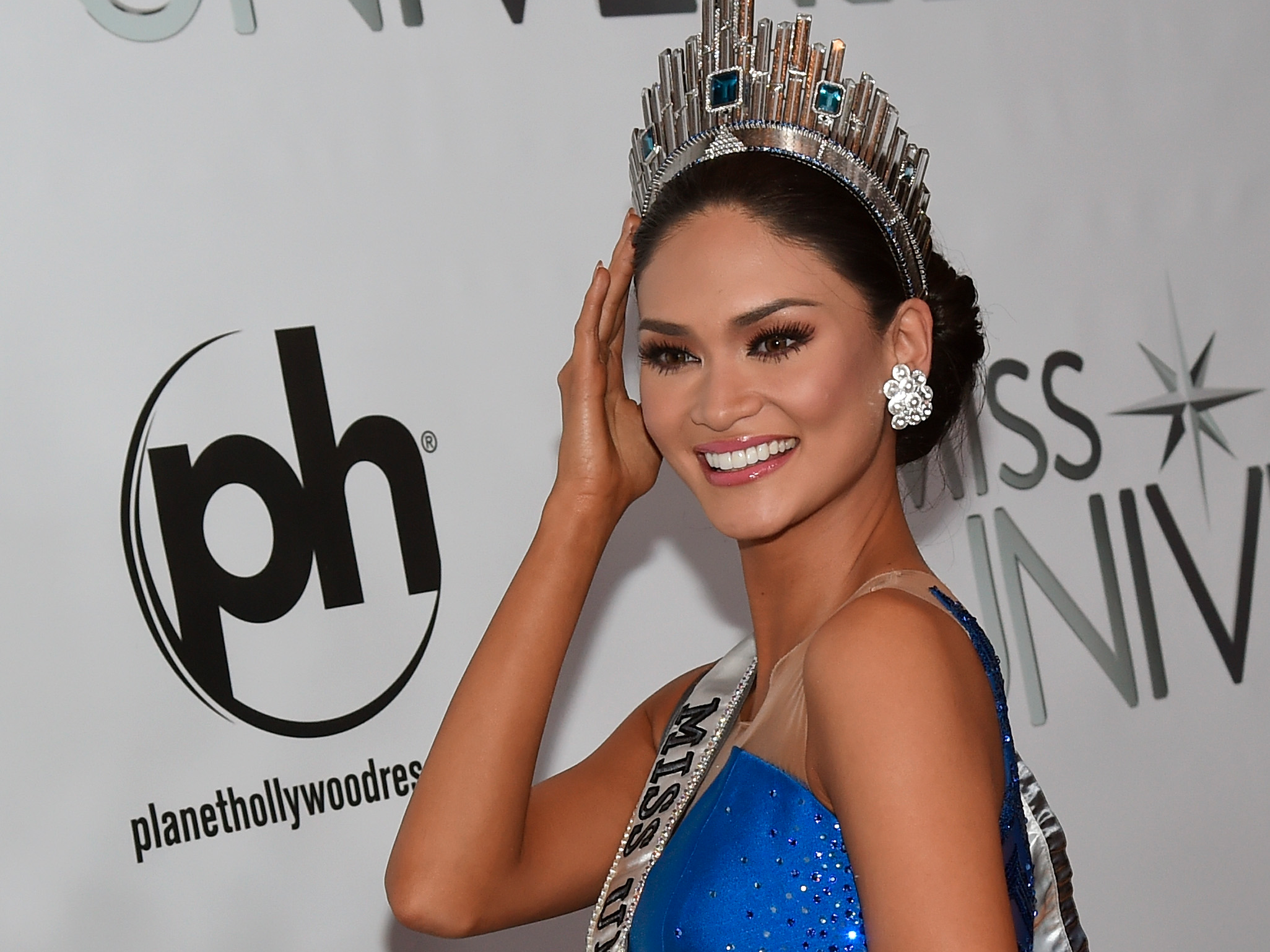 Everything Miss Universe gets when she wins the pageant -- a luxury ...