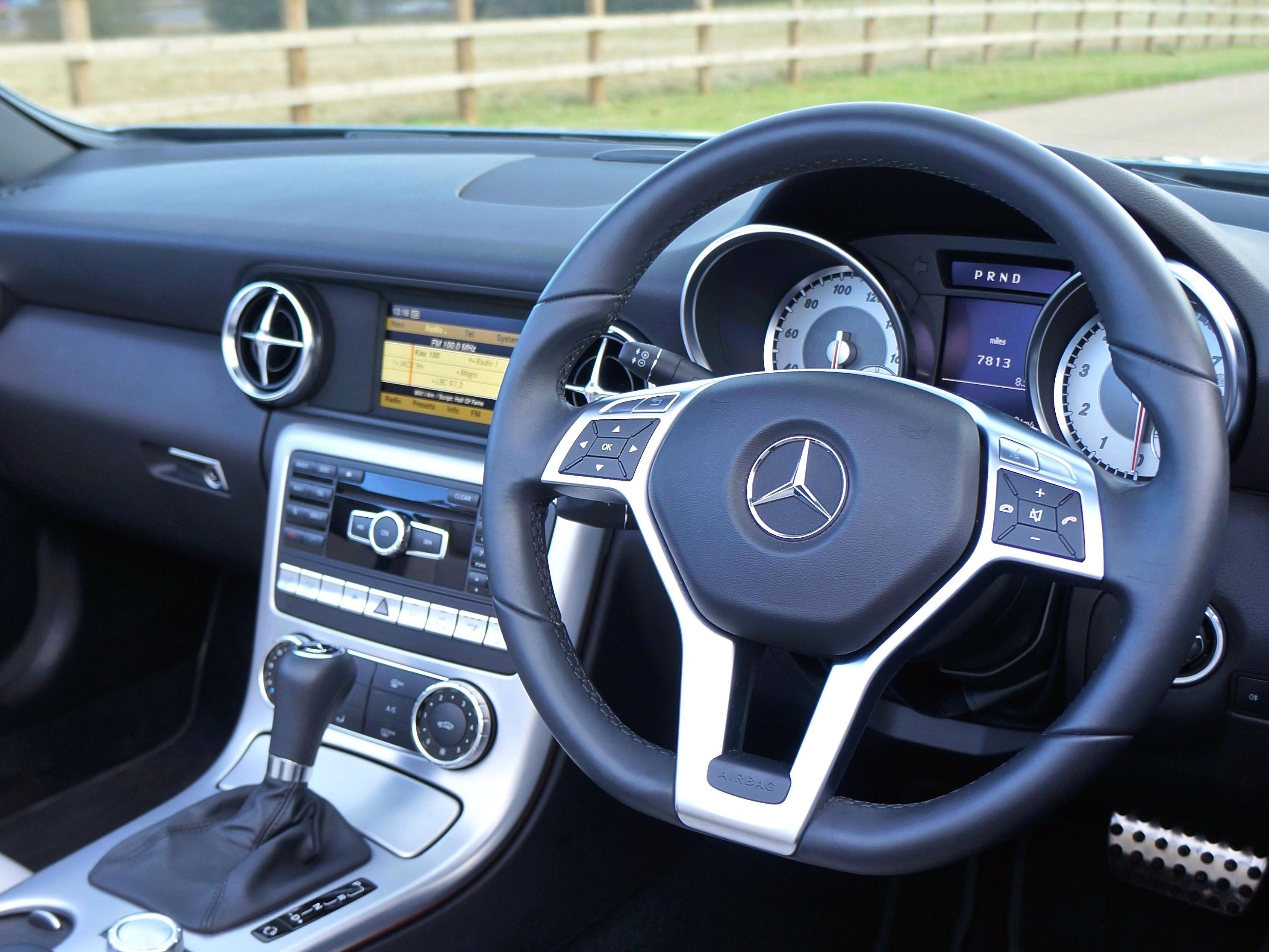 Free picture: car, dashboard, interior, modern, vehicle, speedometer