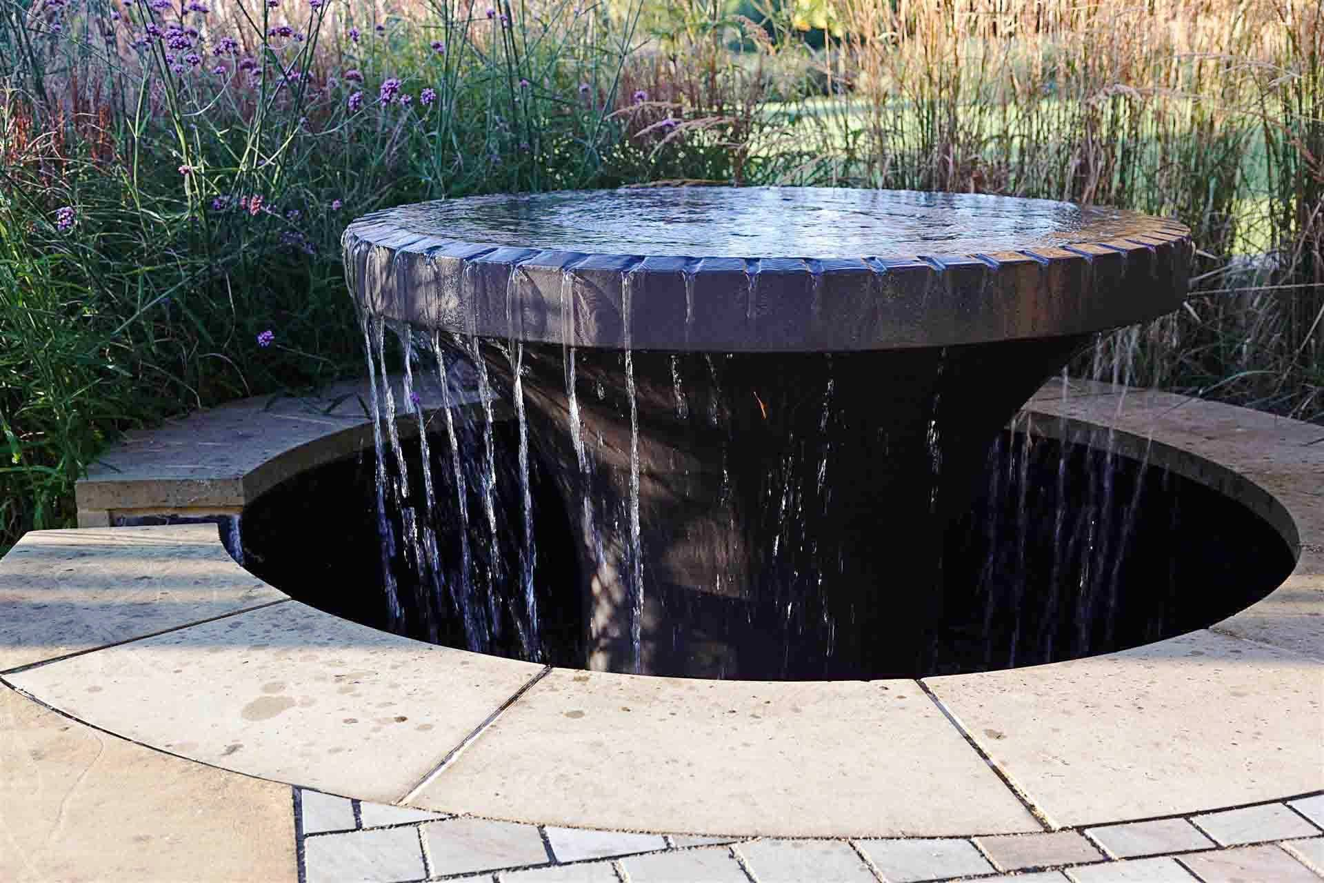 Room Ideas : Chic Design Outdoor Wall Water Fountains Large Modern ...