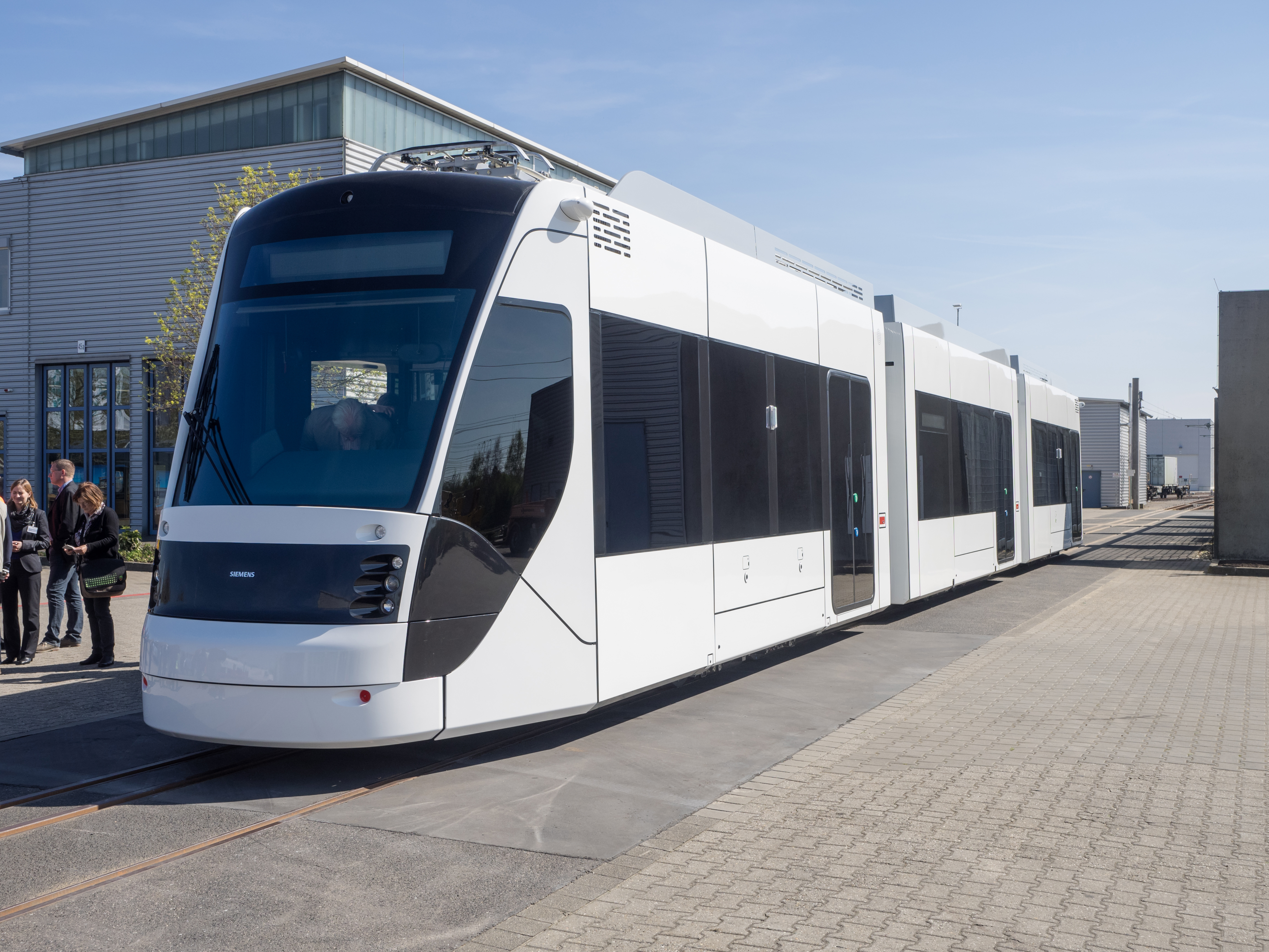 Avenio – the most modern tram in the world - Siemens Global Website
