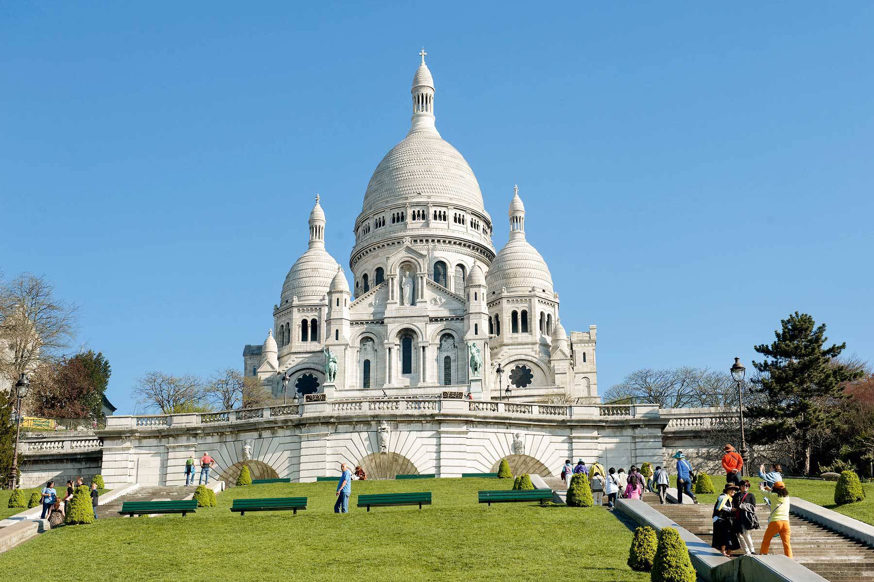 Luggage Storage Montmartre, Sacré-Coeur in Paris - Starting from 1€/H