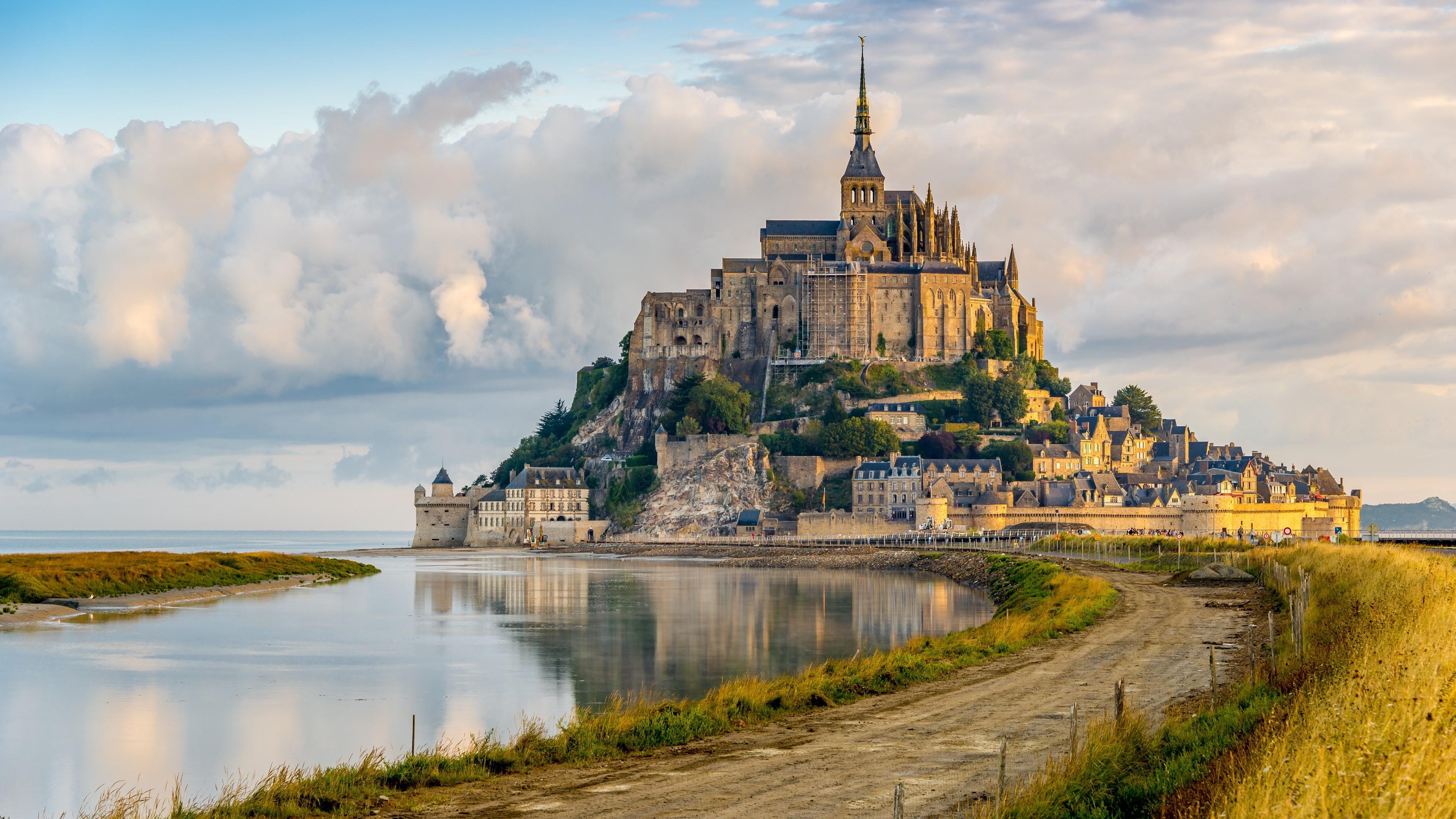 Le Mont St Michel From The Shore Of The River Couesnon Wallpaper ...