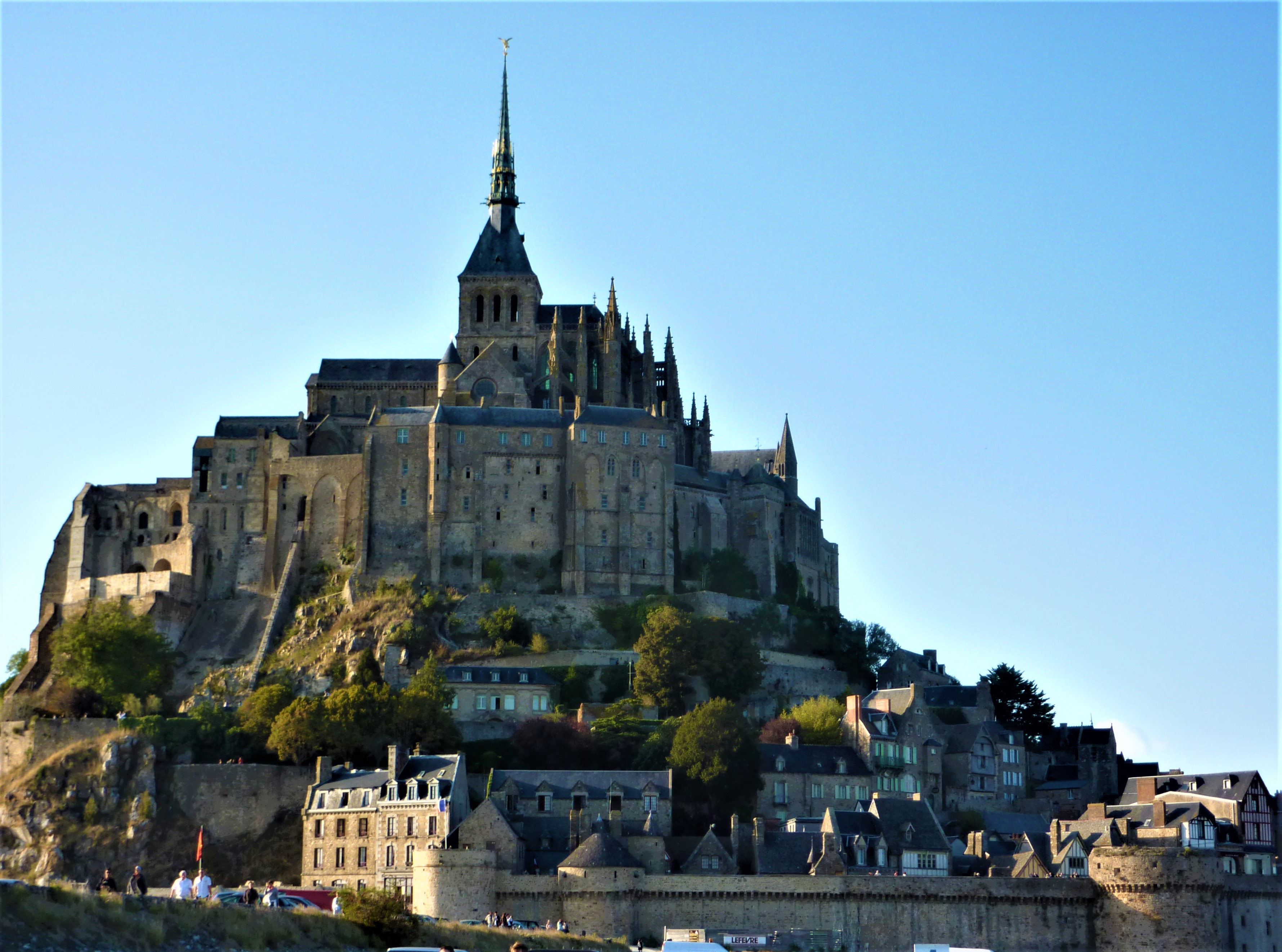 Exploring the Mont-Saint-Michel – A Journey Away