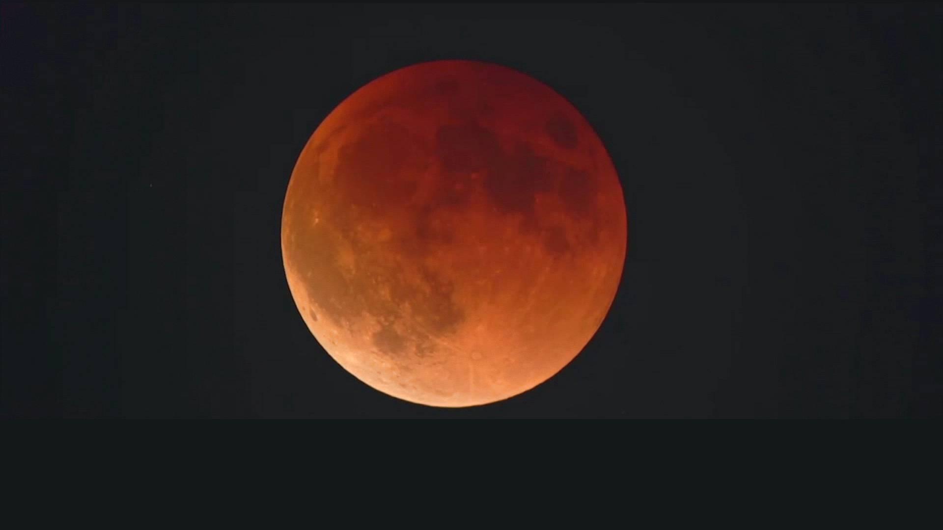 Rare 'super blue blood Moon' leaves millions awestruck | News | Al ...