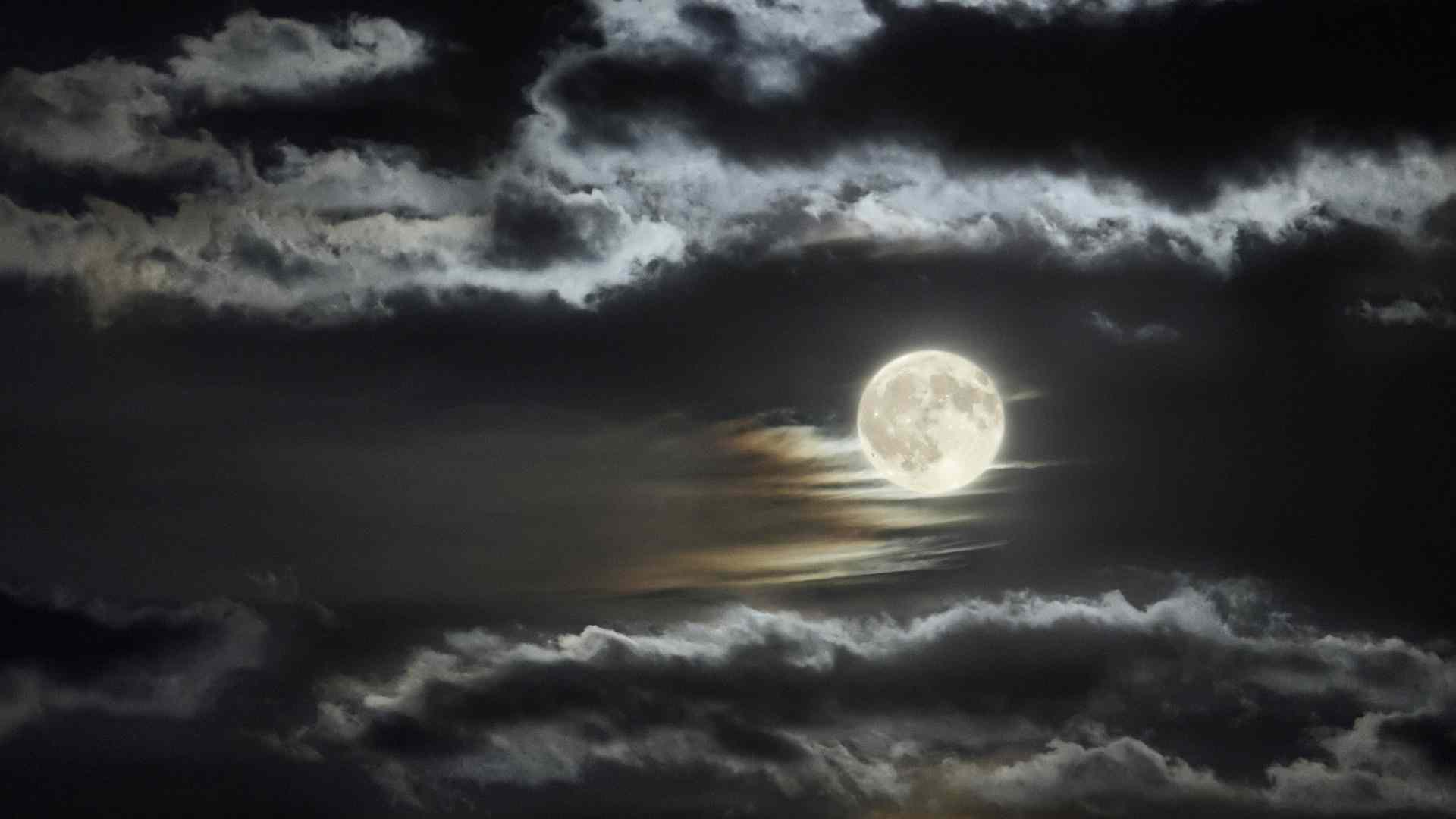Moon And Clouds Images Wallpaper