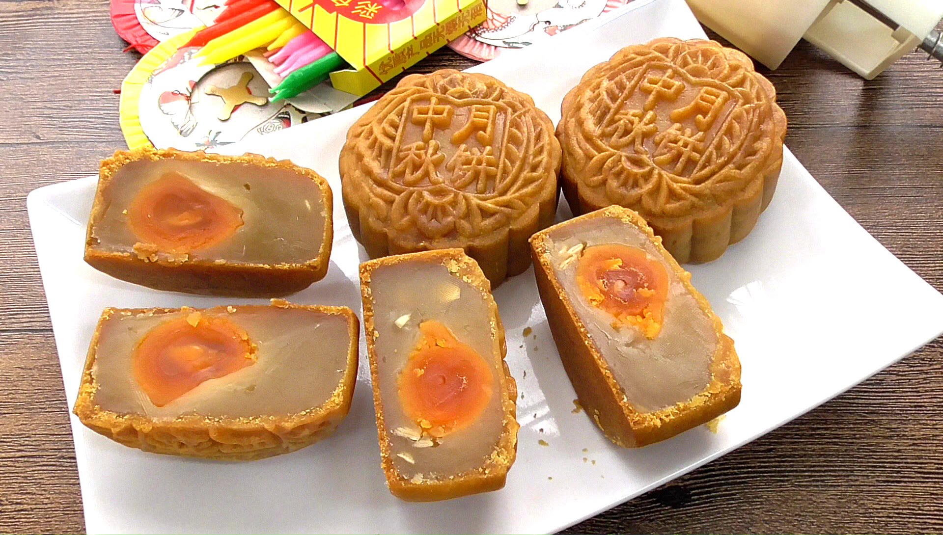 How to Make Traditional Mooncake Step by Step | Mykitchen101en - YouTube